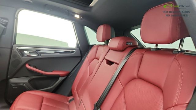 2024 Porsche Macan Base AWD