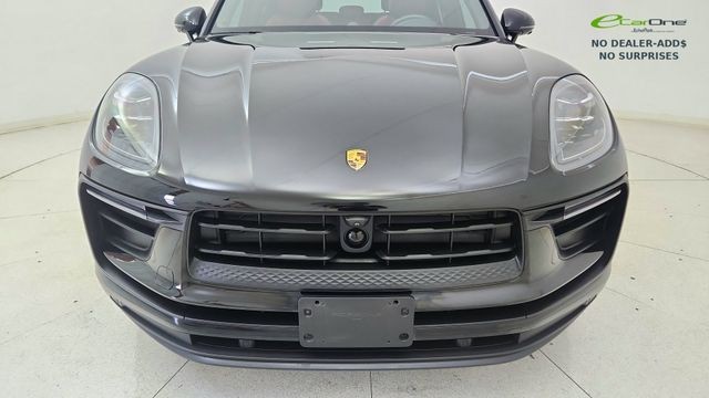 2024 Porsche Macan Base AWD