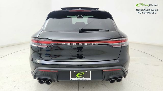 2024 Porsche Macan Base AWD