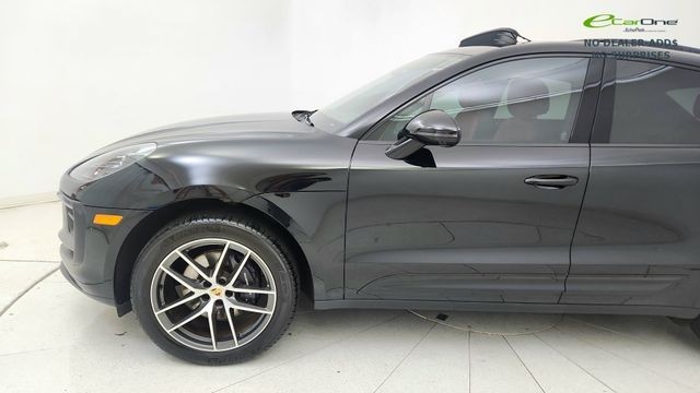 2024 Porsche Macan Base AWD
