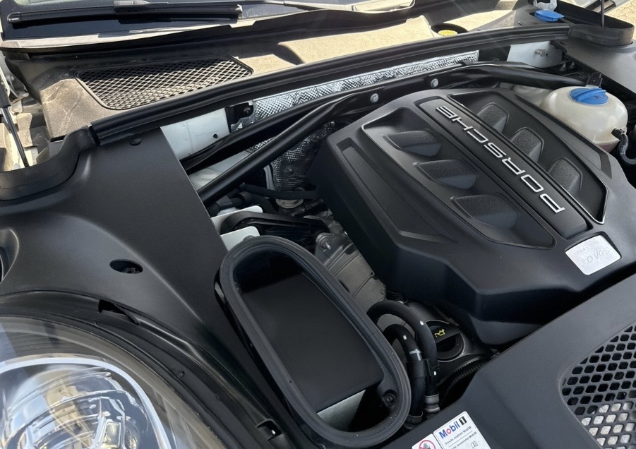 2017 Porsche Macan S AWD