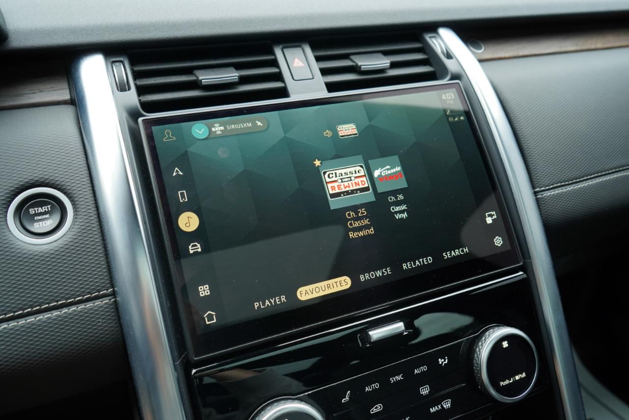 2023 Land Rover Discovery R-Dynamic S AWD