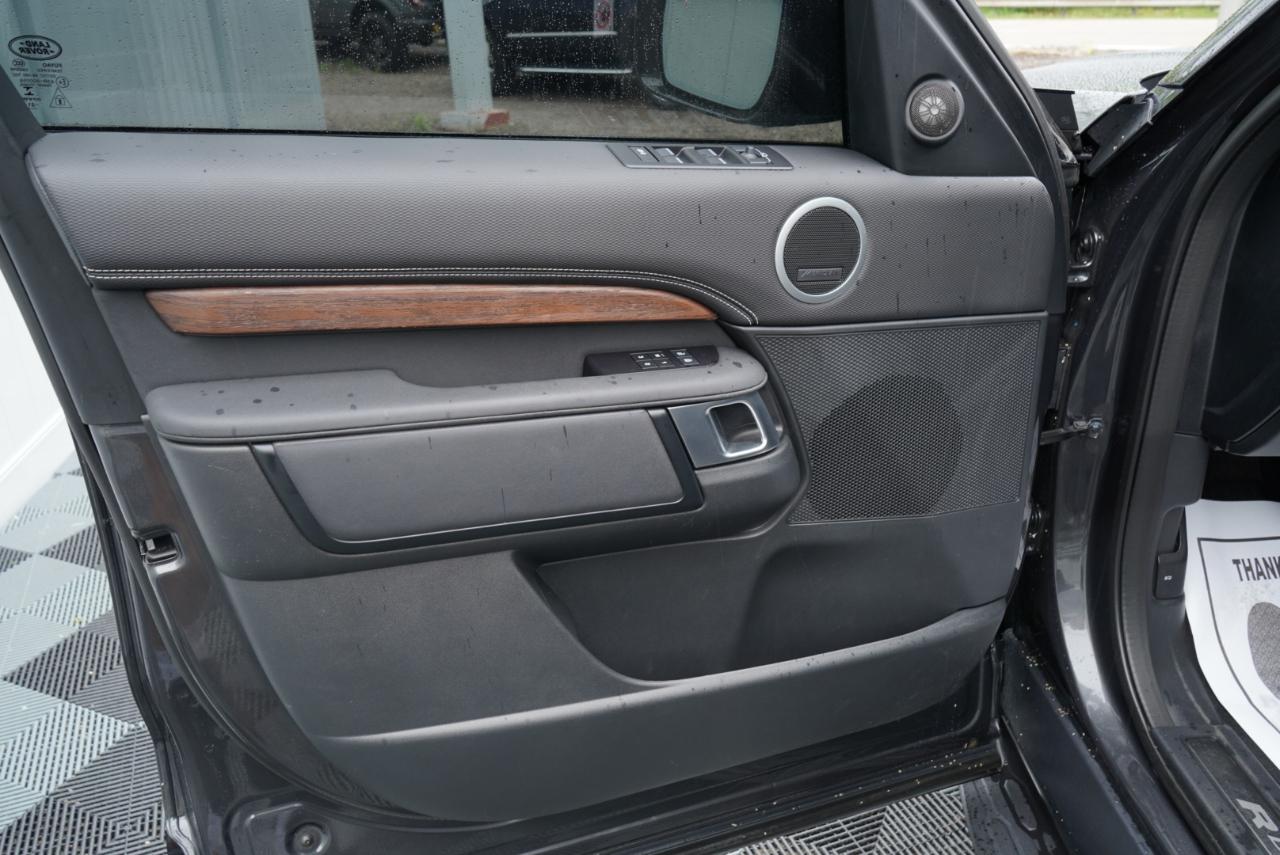 2023 Land Rover Discovery R-Dynamic S AWD