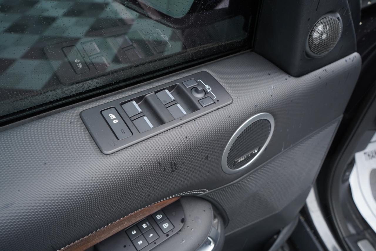 2023 Land Rover Discovery R-Dynamic S AWD