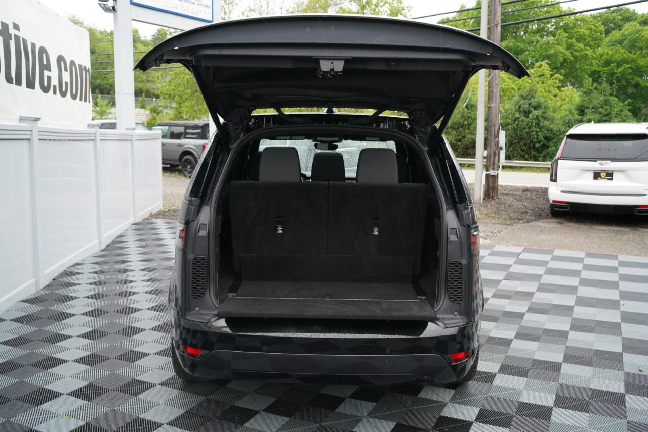 2023 Land Rover Discovery R-Dynamic S AWD