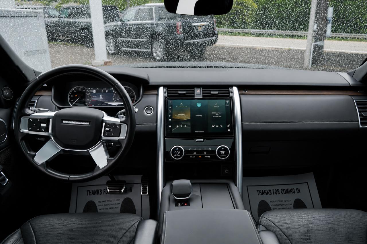 2023 Land Rover Discovery R-Dynamic S AWD