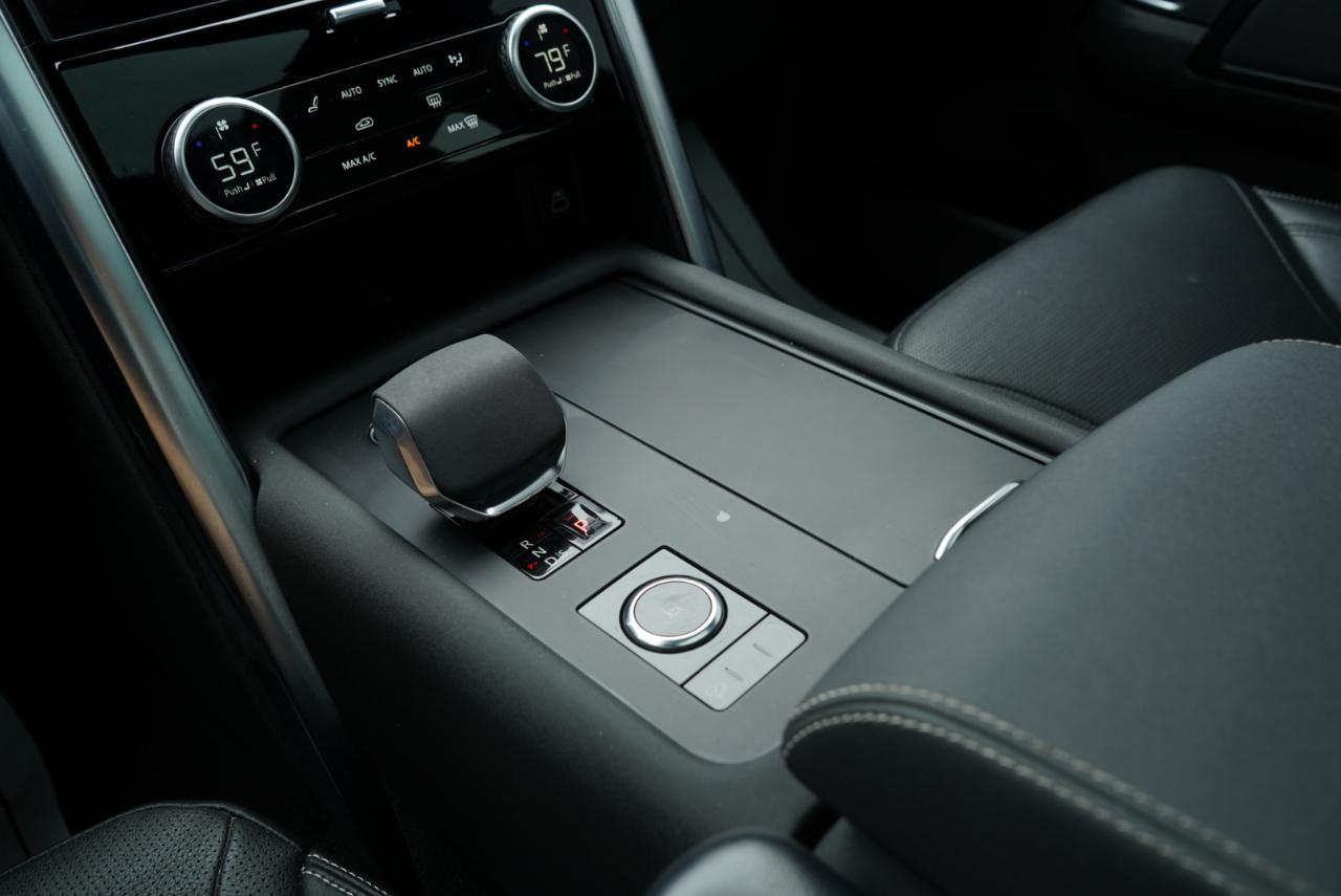 2023 Land Rover Discovery R-Dynamic S AWD