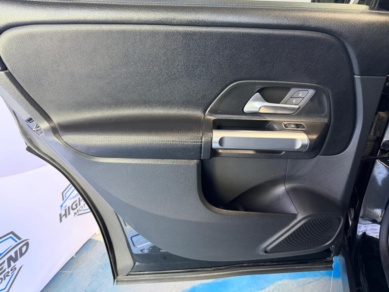 2025 Mercedes-Benz GLB GLB 250 AWD
