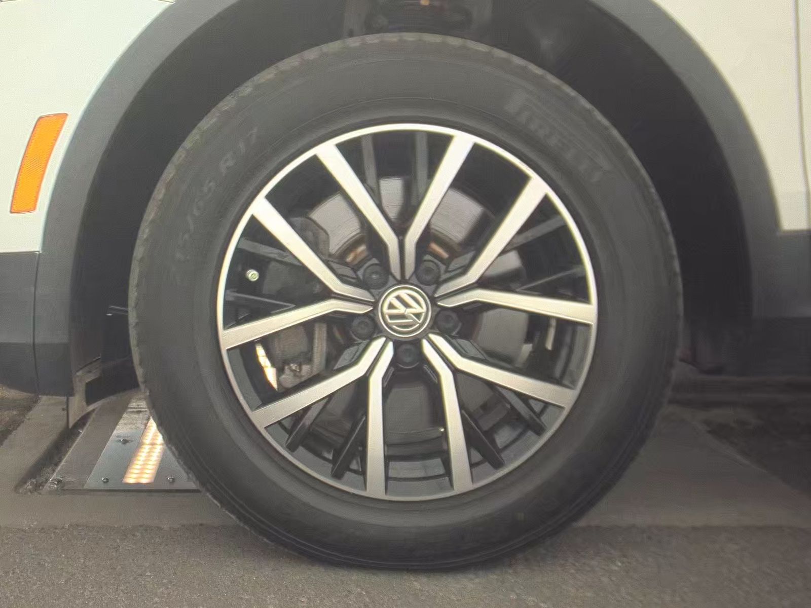 2021 Volkswagen Tiguan 2.0T SE AWD