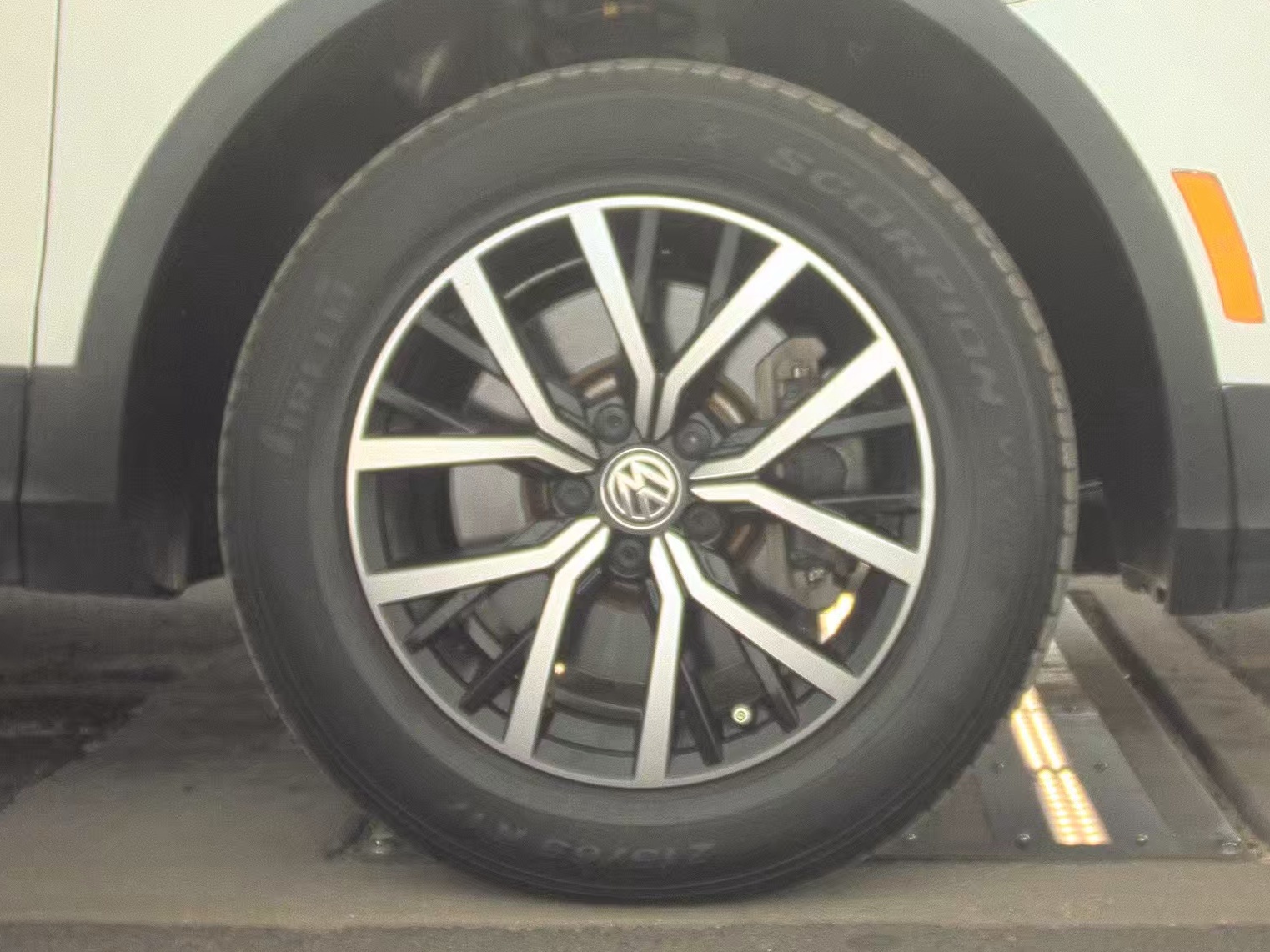 2021 Volkswagen Tiguan 2.0T SE AWD
