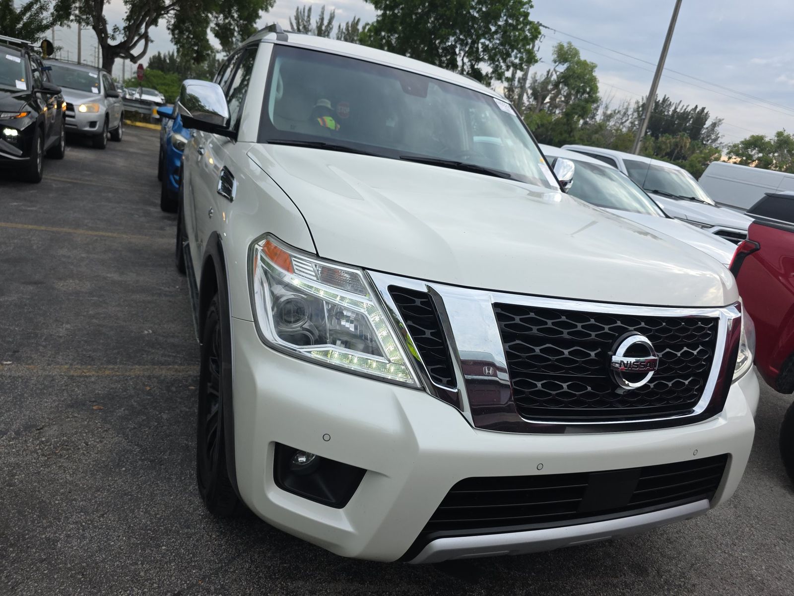 NISSAN ARMADA - 3