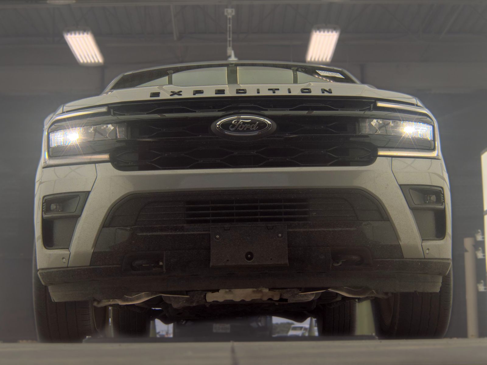 FORD EXPEDITION MAX - 4