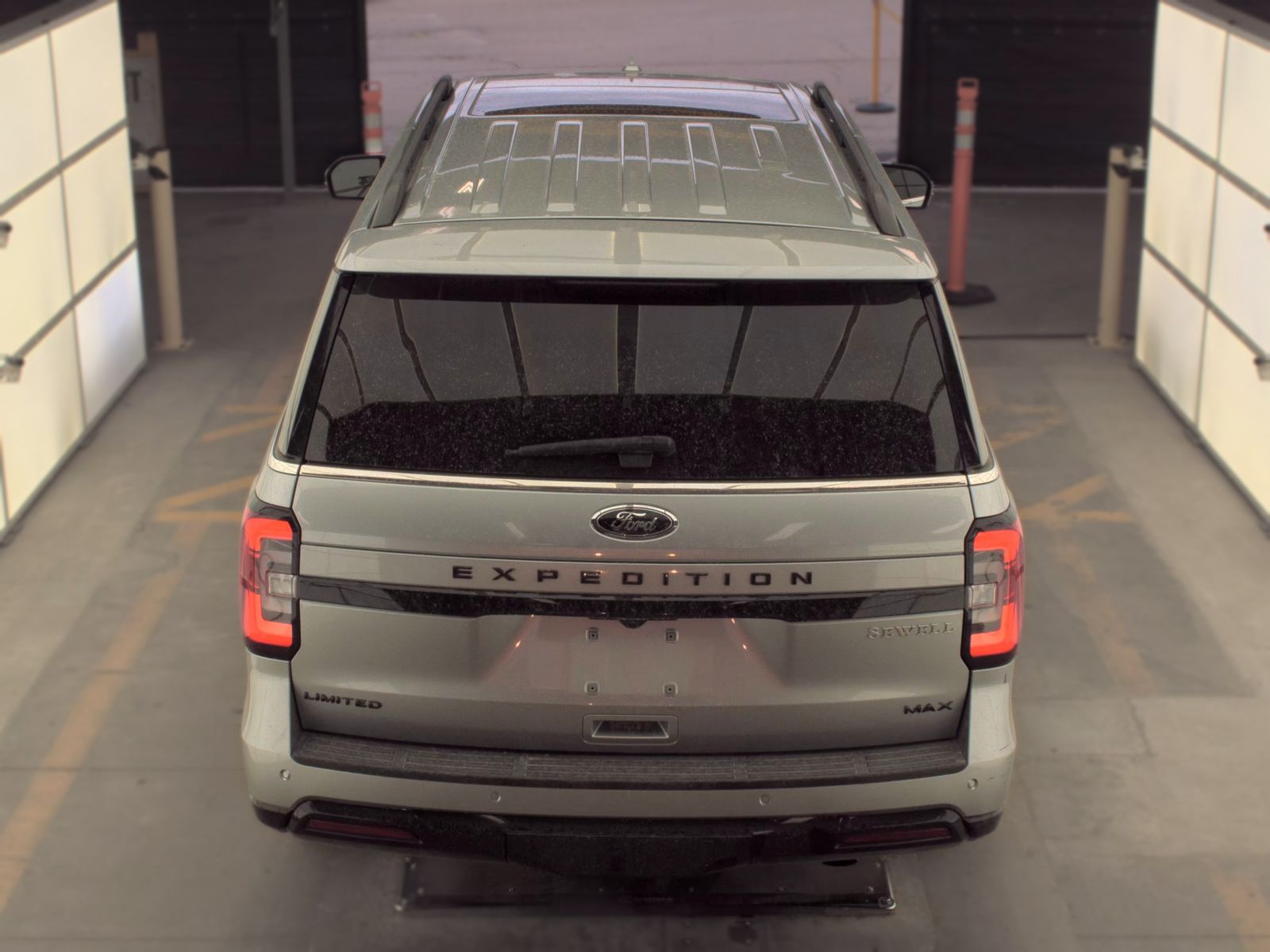 FORD EXPEDITION MAX - 7