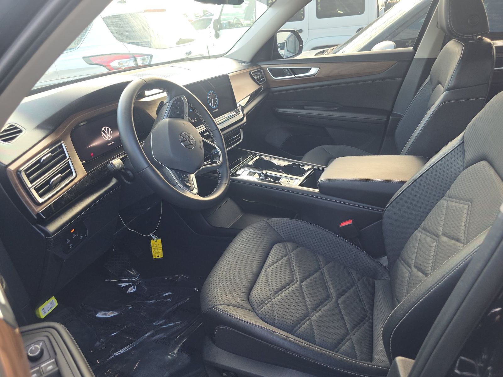 2024 Volkswagen Atlas 2.0T SE FWD