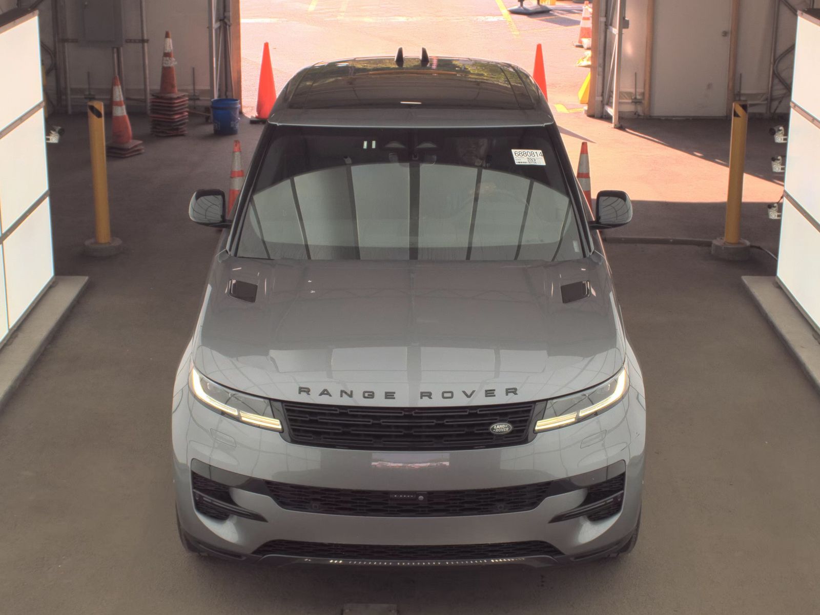 2025 Land Rover Range Rover Sport SE AWD