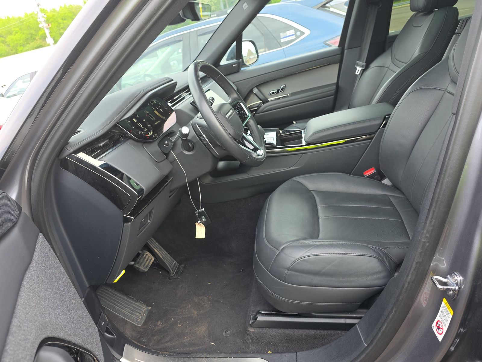 2025 Land Rover Range Rover Sport SE AWD