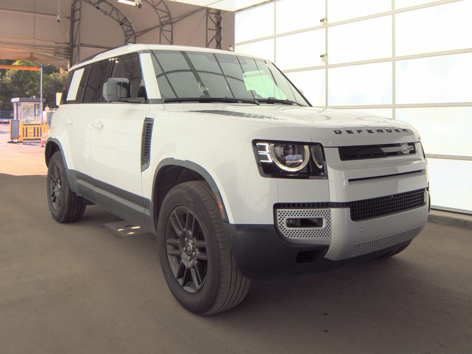 2025 Land Rover Defender 110 S AWD