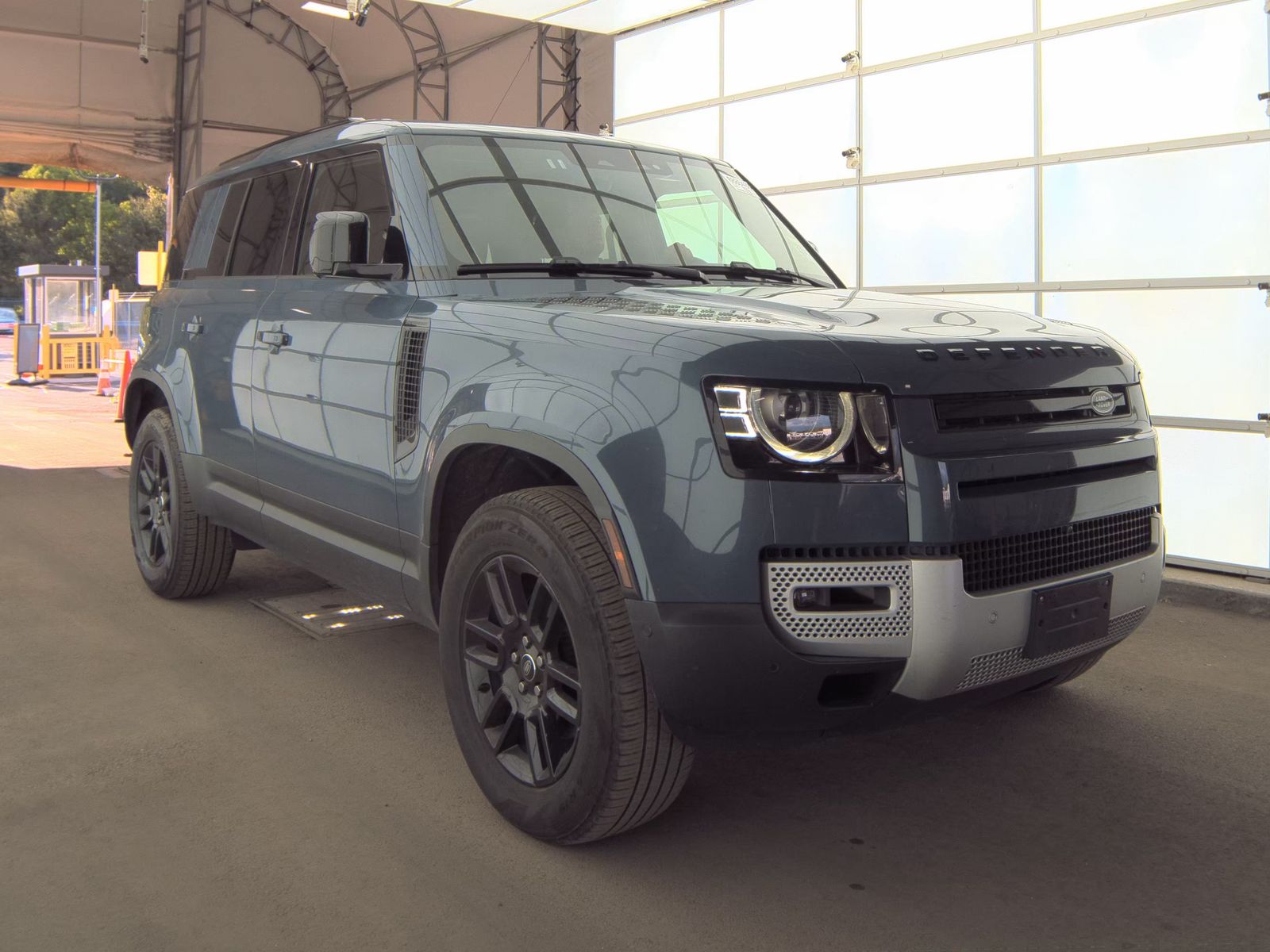 2025 Land Rover Defender 110 S AWD