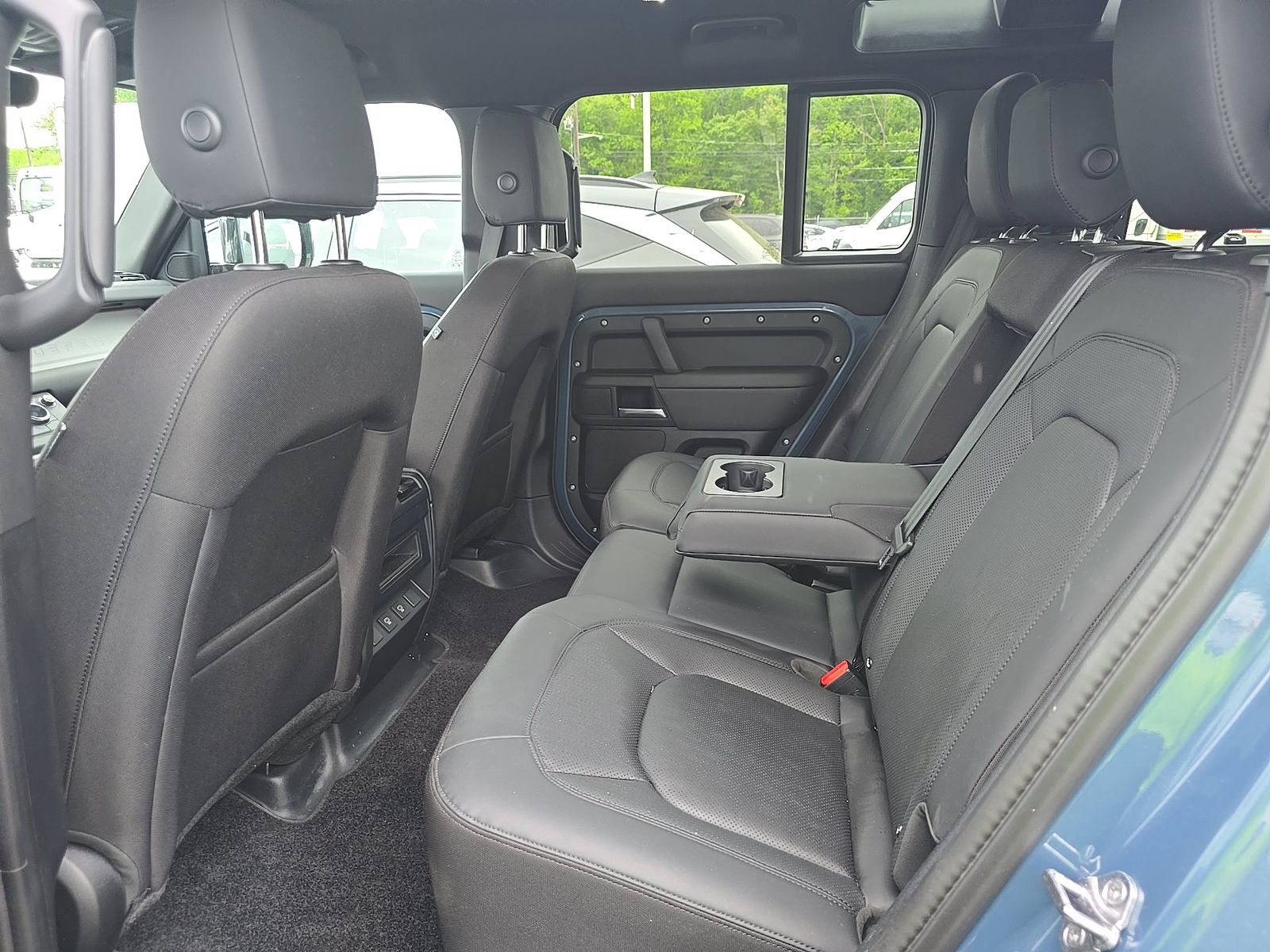 2025 Land Rover Defender 110 S AWD