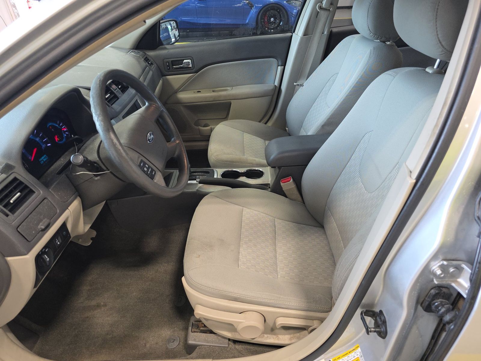 FORD FUSION - 8