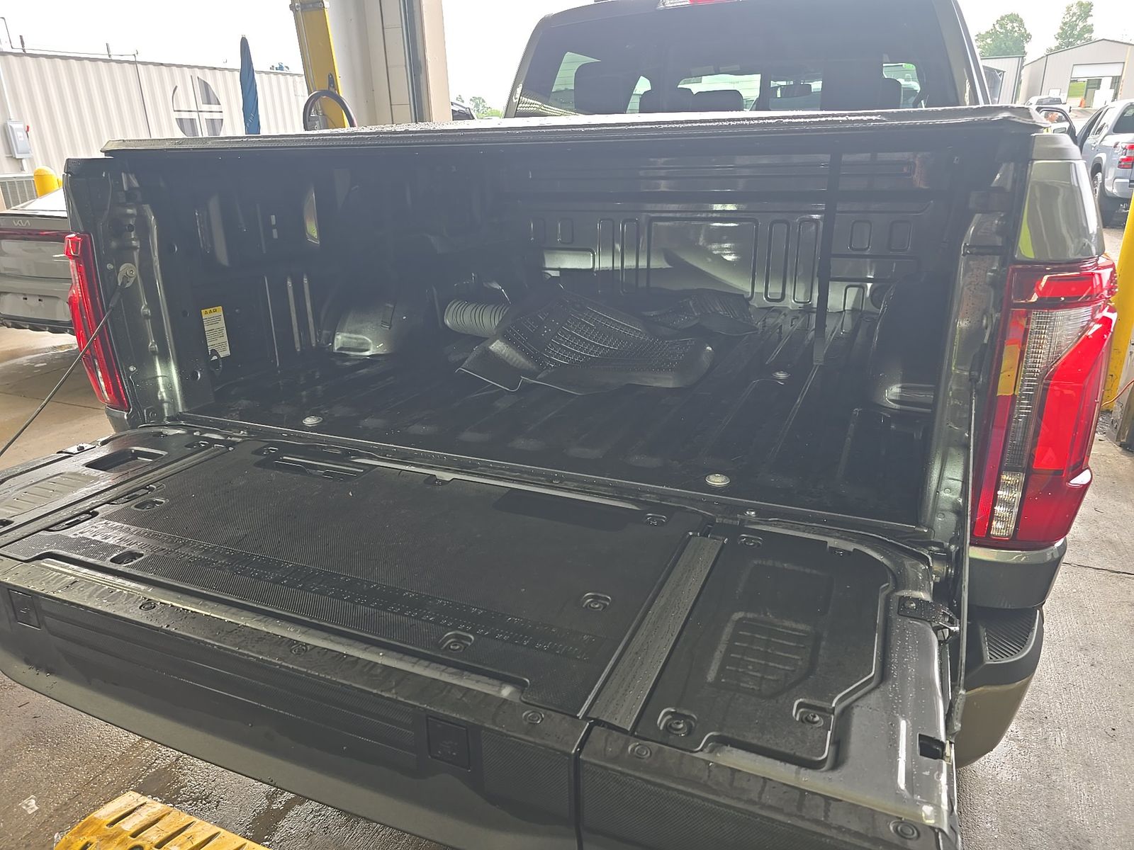 2026 Ford F-150 Hybrid King Ranch AWD