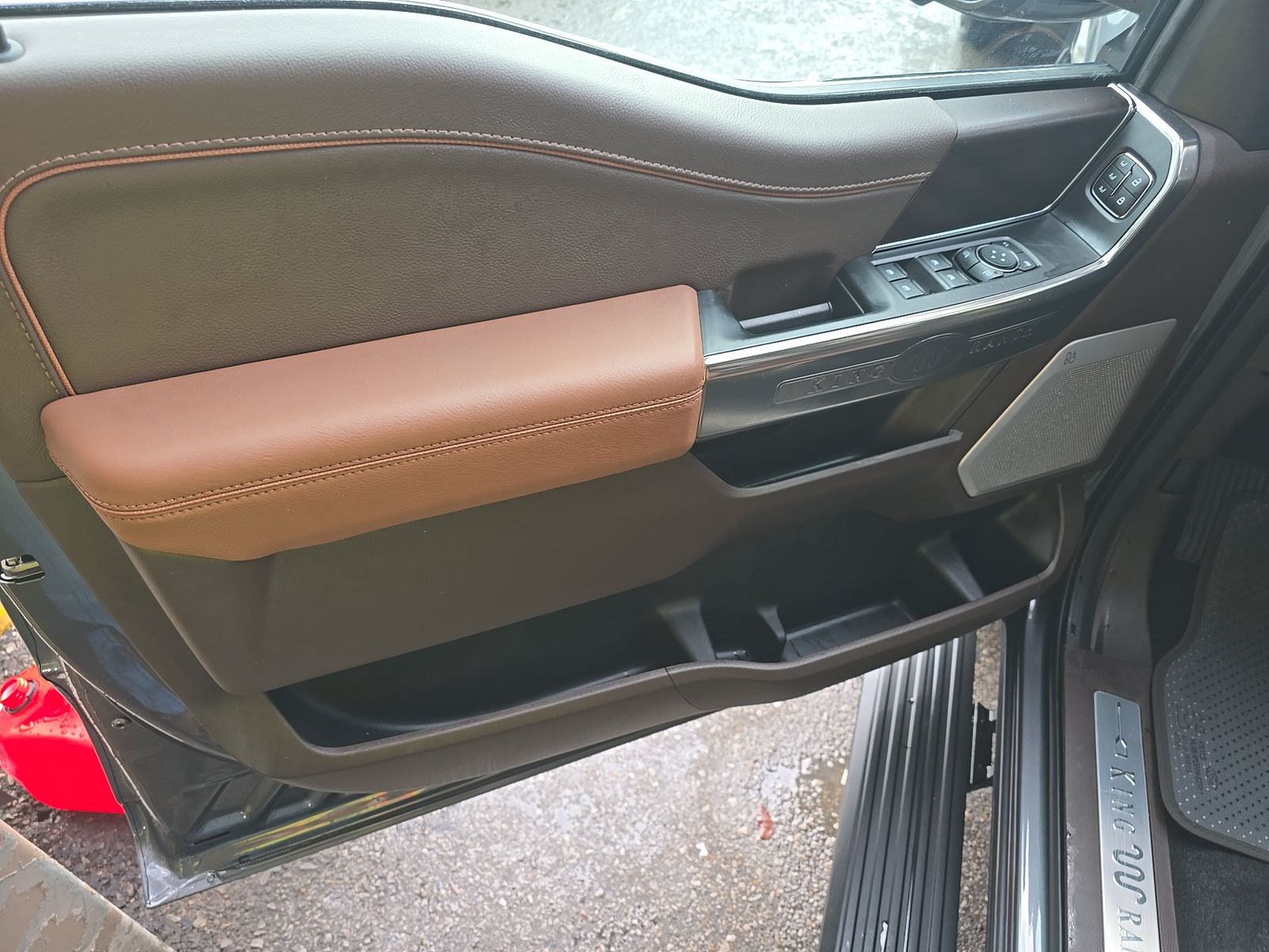 2026 Ford F-150 Hybrid King Ranch AWD