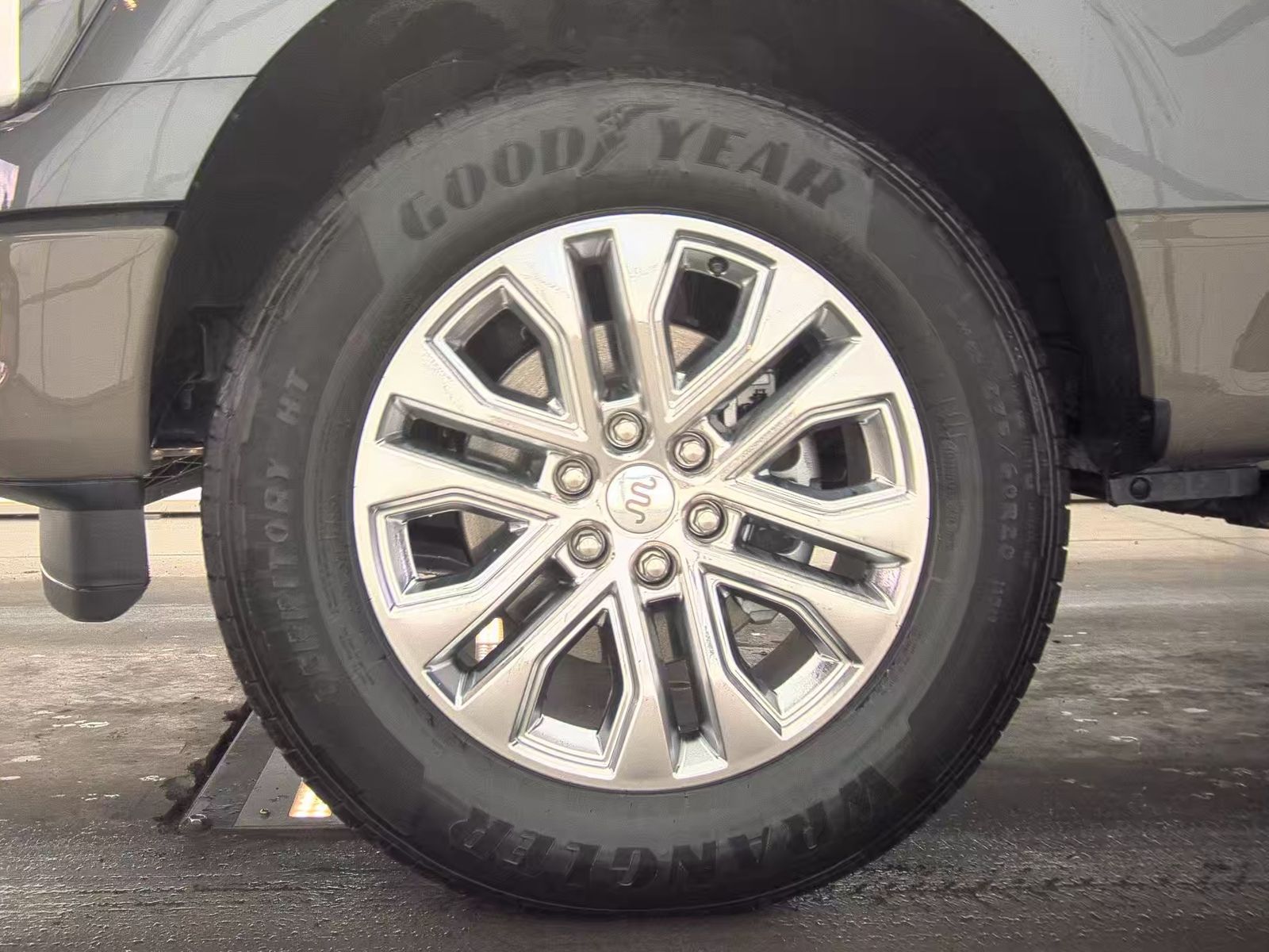 2026 Ford F-150 Hybrid King Ranch AWD