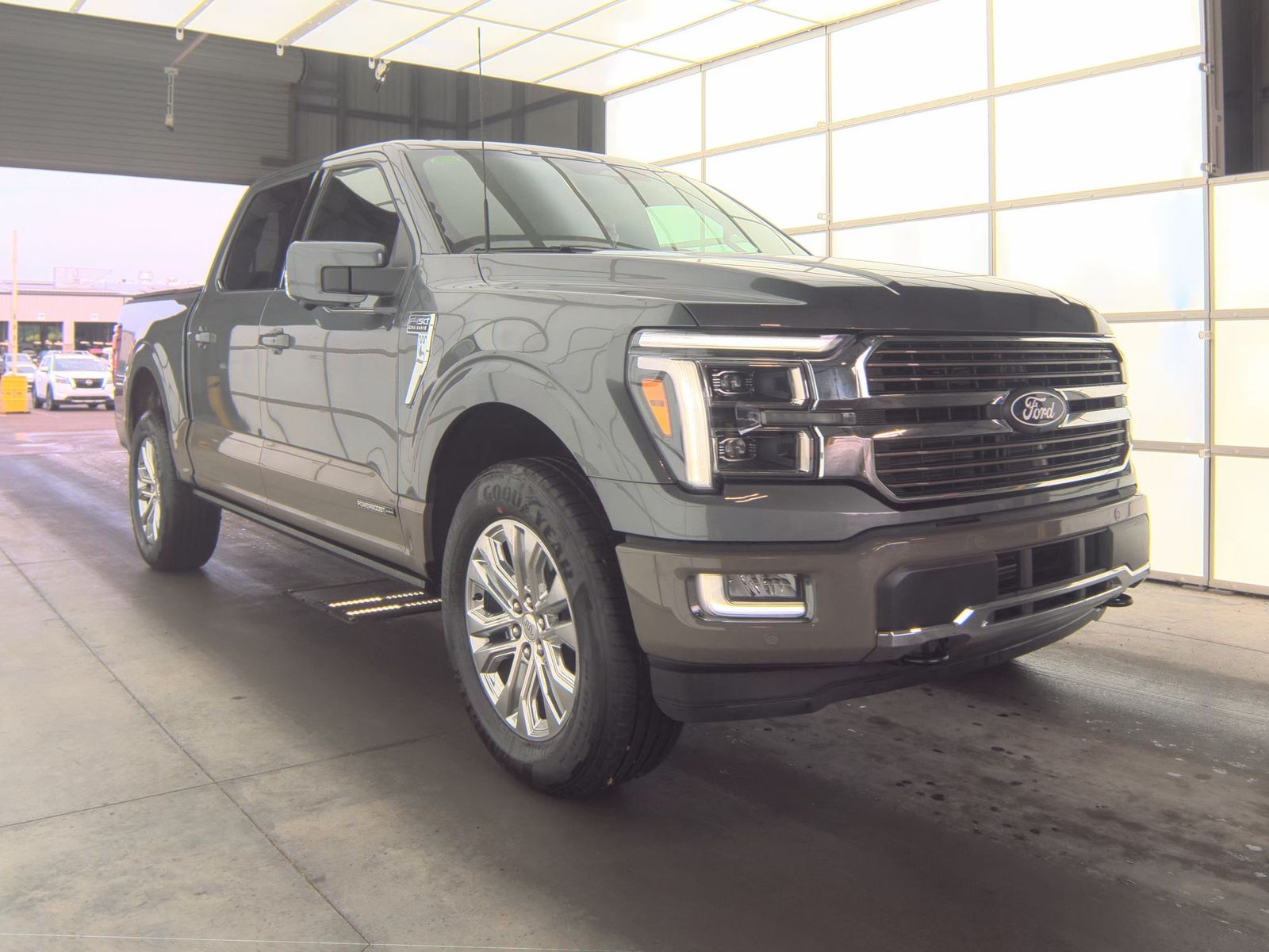 2026 Ford F-150 Hybrid King Ranch AWD