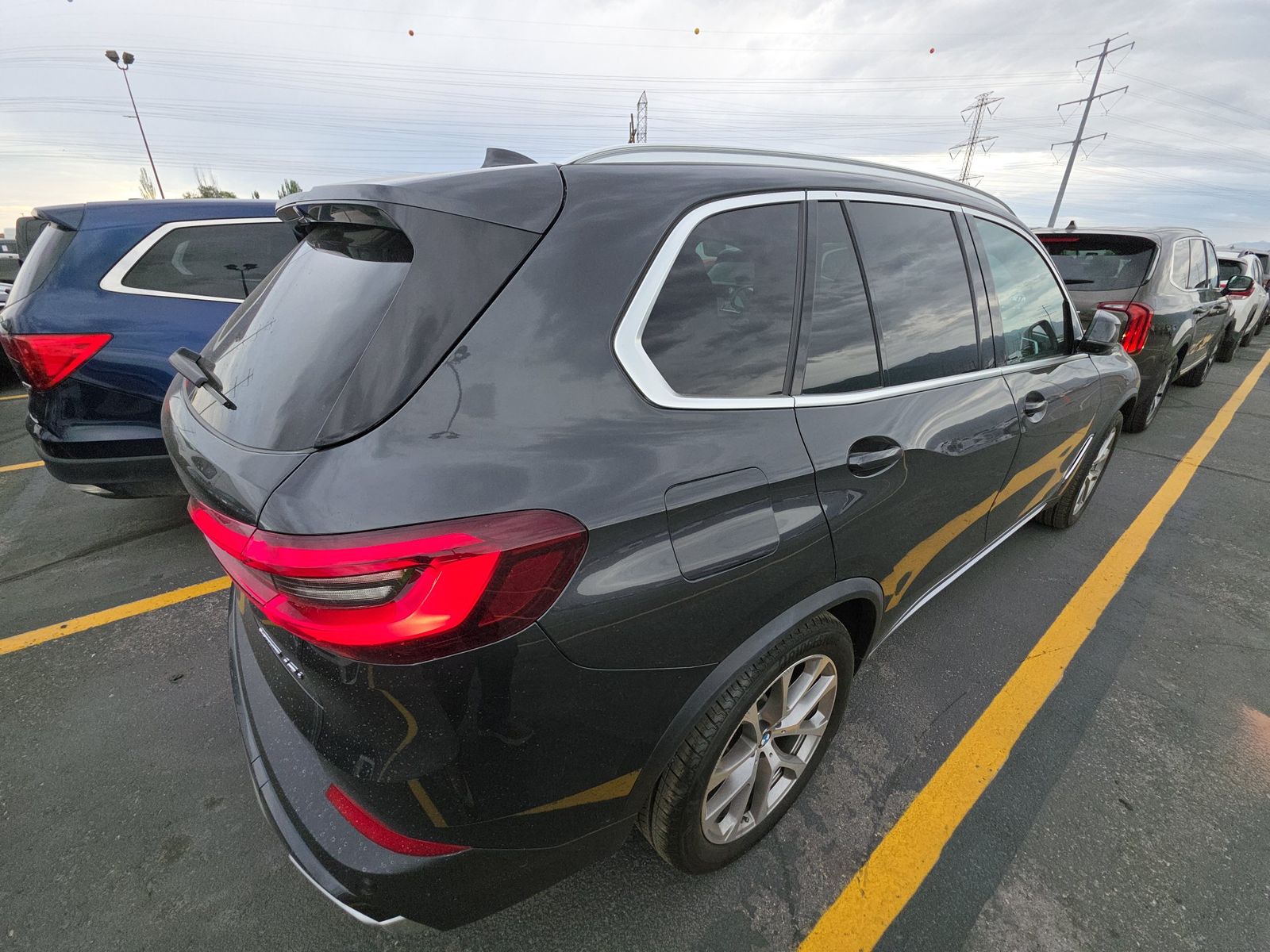 2022 BMW X5 xDrive40i AWD