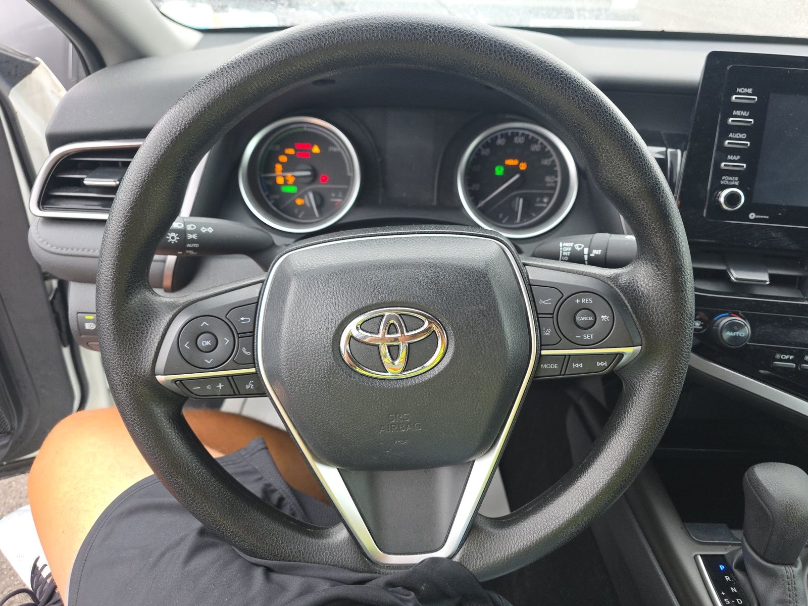2023 Toyota Camry Hybrid LE FWD