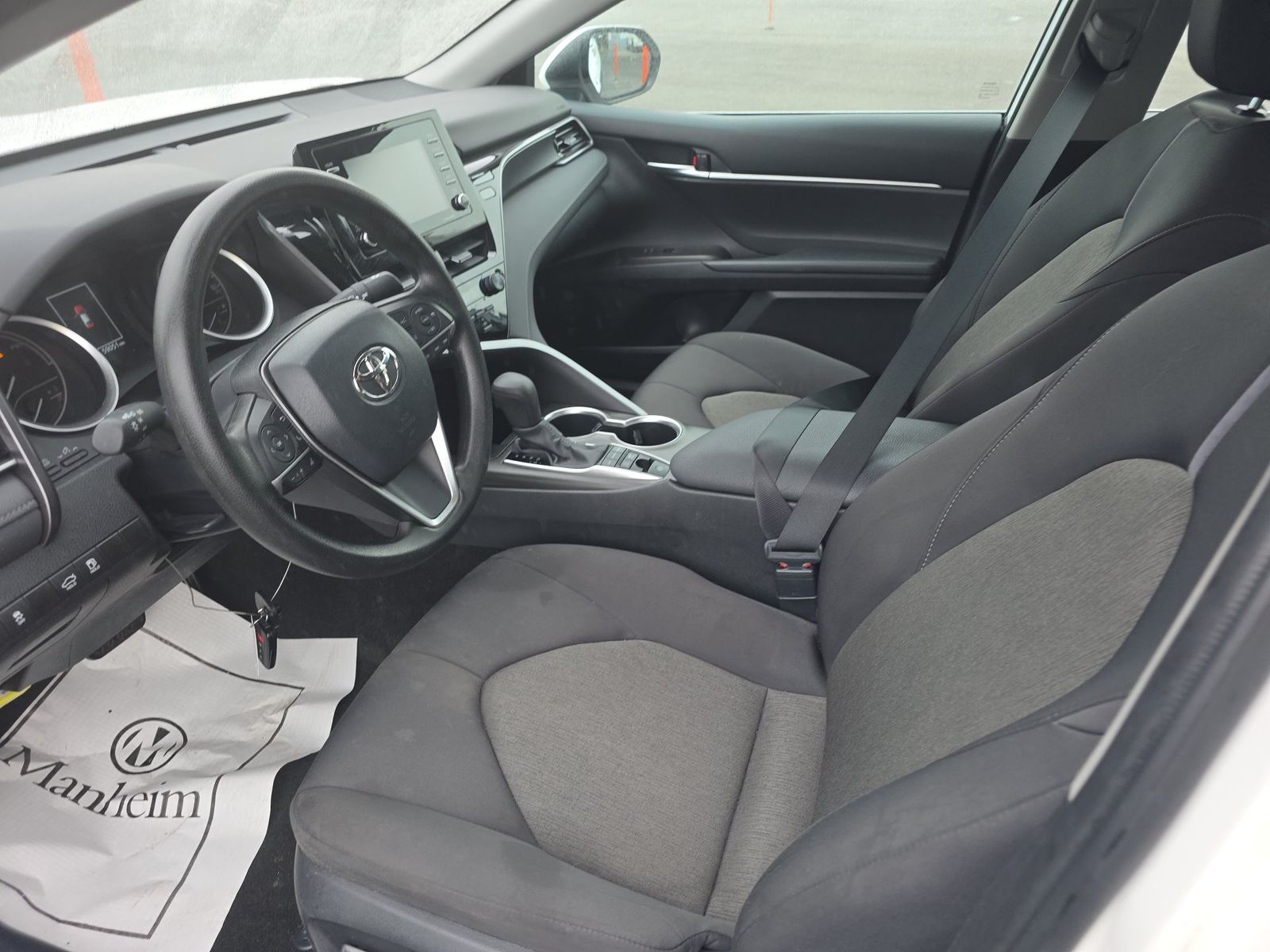 2023 Toyota Camry Hybrid LE FWD