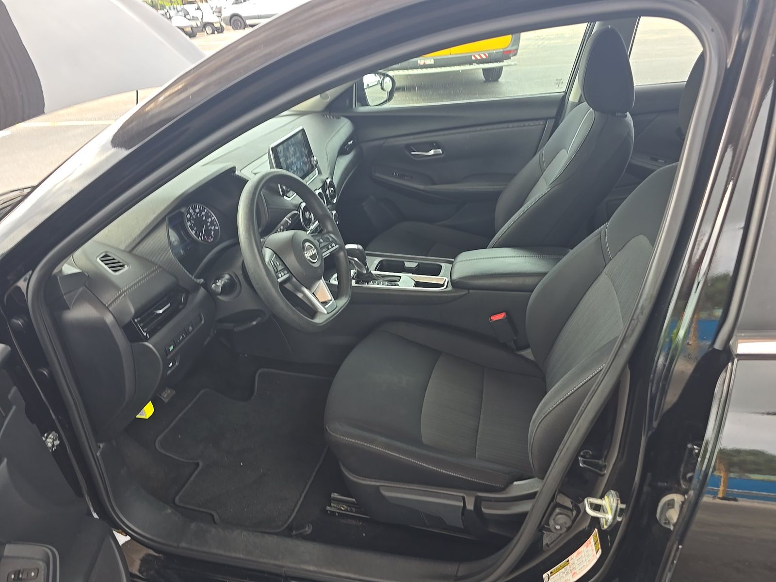 NISSAN SENTRA - 8
