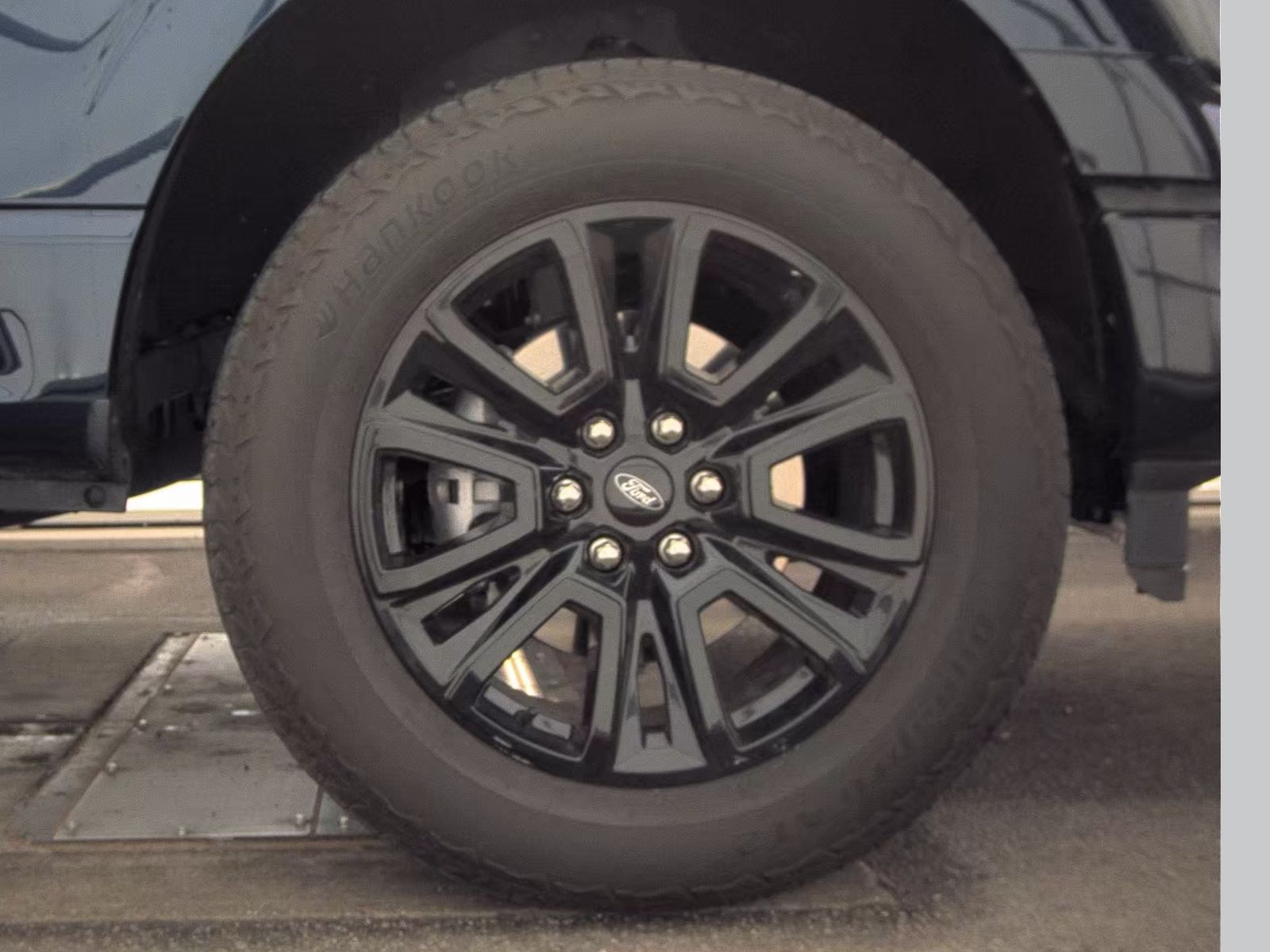 2024 Ford F-150 Platinum AWD