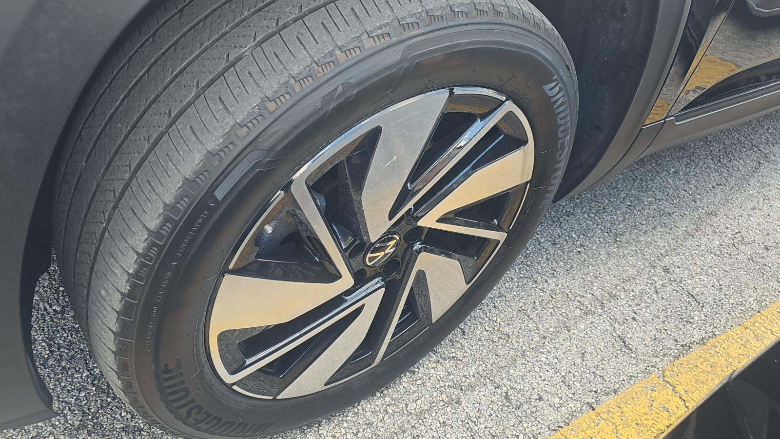 2024 Volkswagen Atlas 2.0T SE FWD