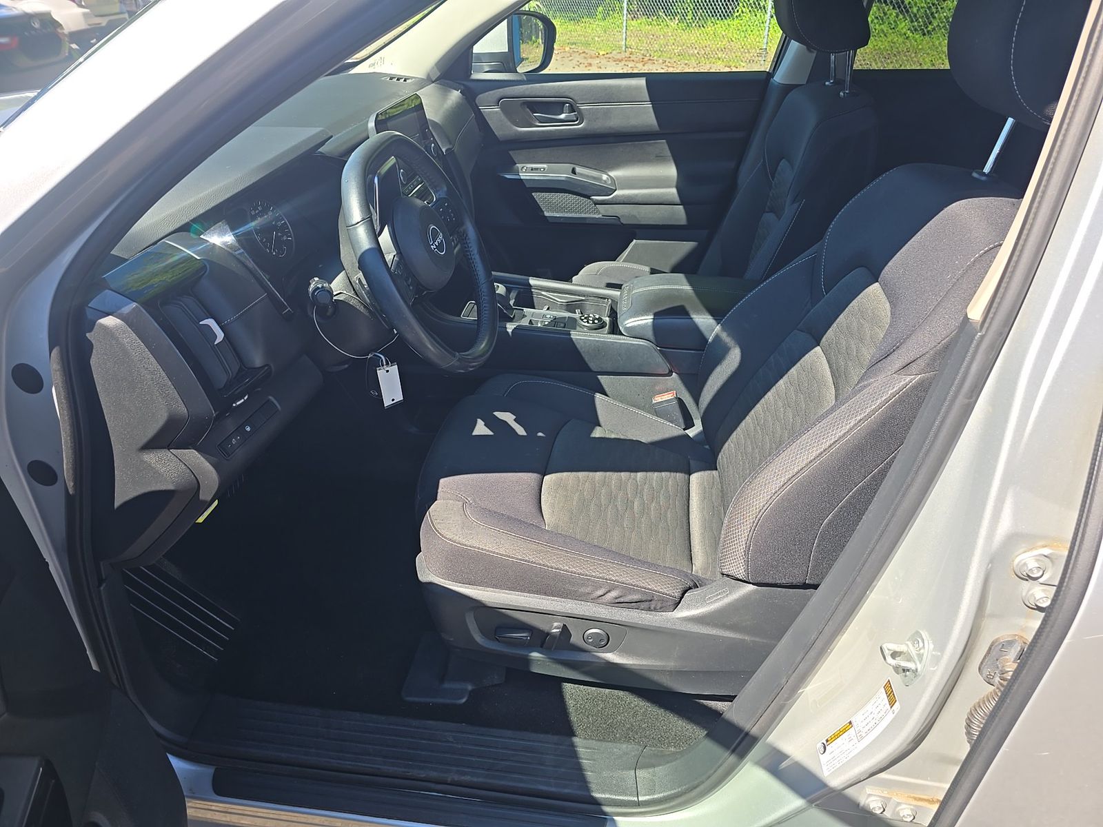 2023 Nissan Pathfinder SV AWD