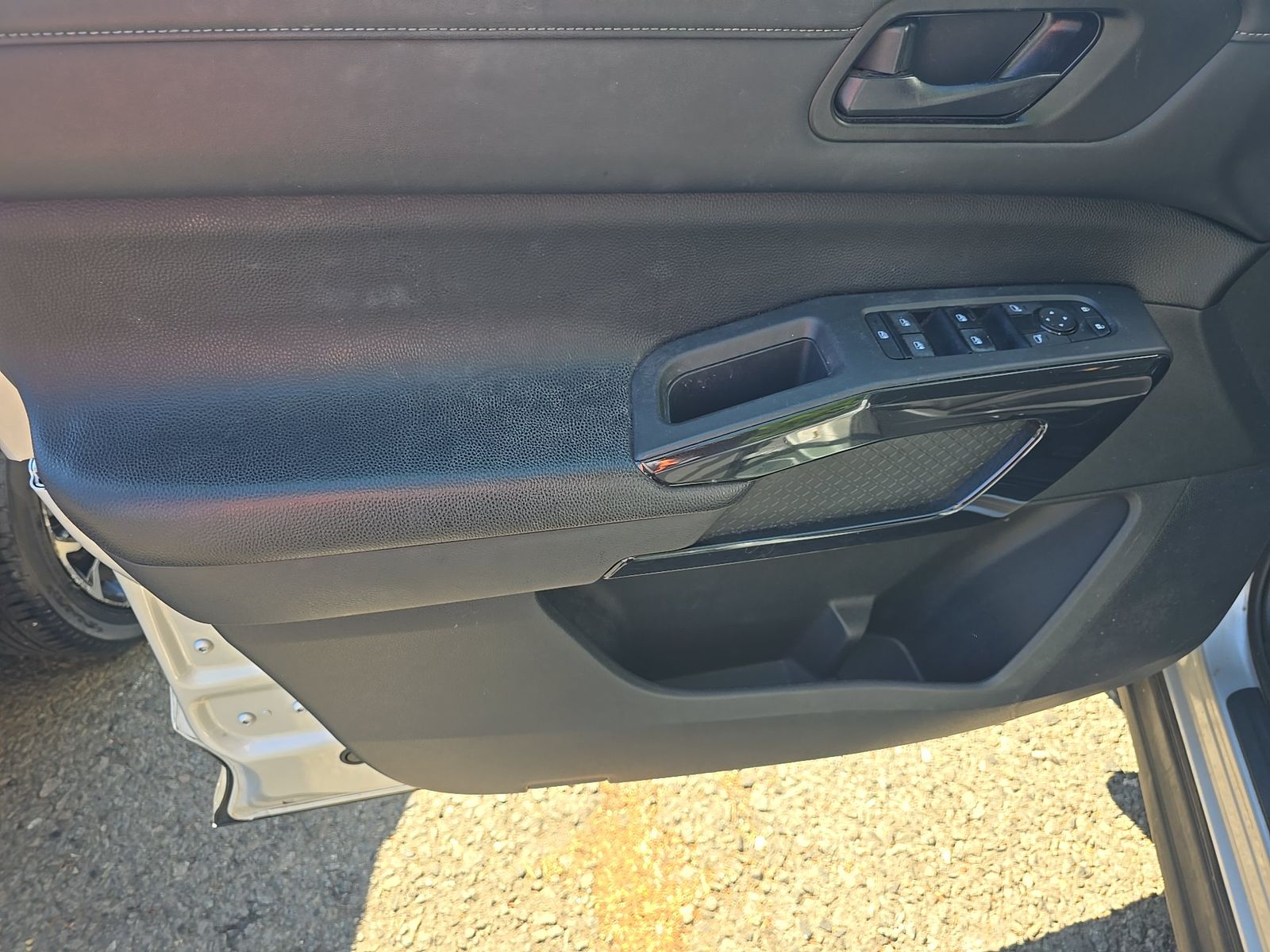2023 Nissan Pathfinder SV AWD