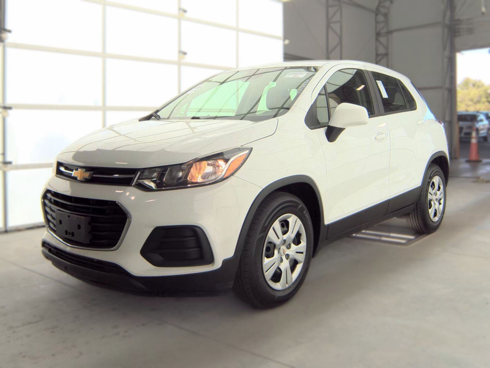 CHEVROLET TRAX - 1