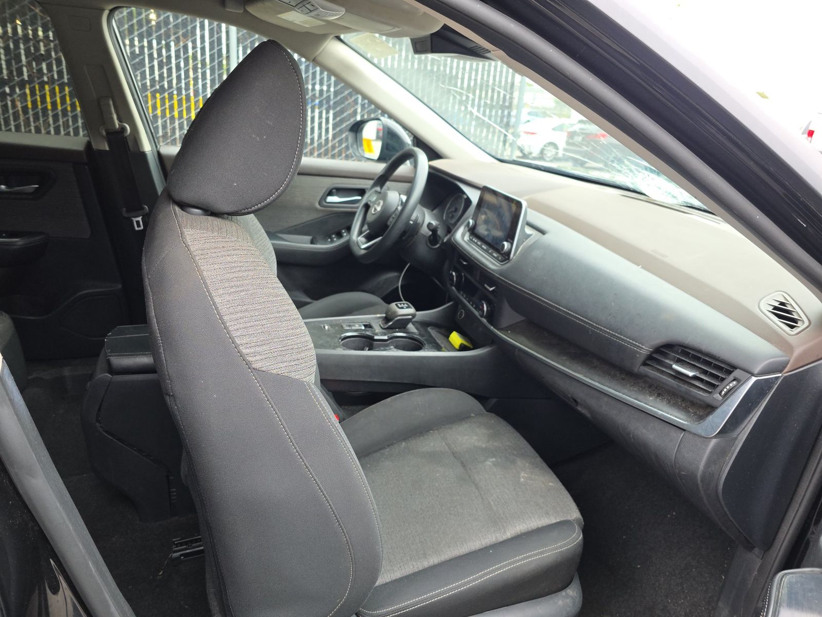 2023 Nissan Rogue SV FWD