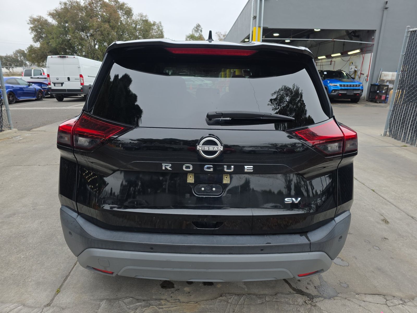 2023 Nissan Rogue SV FWD