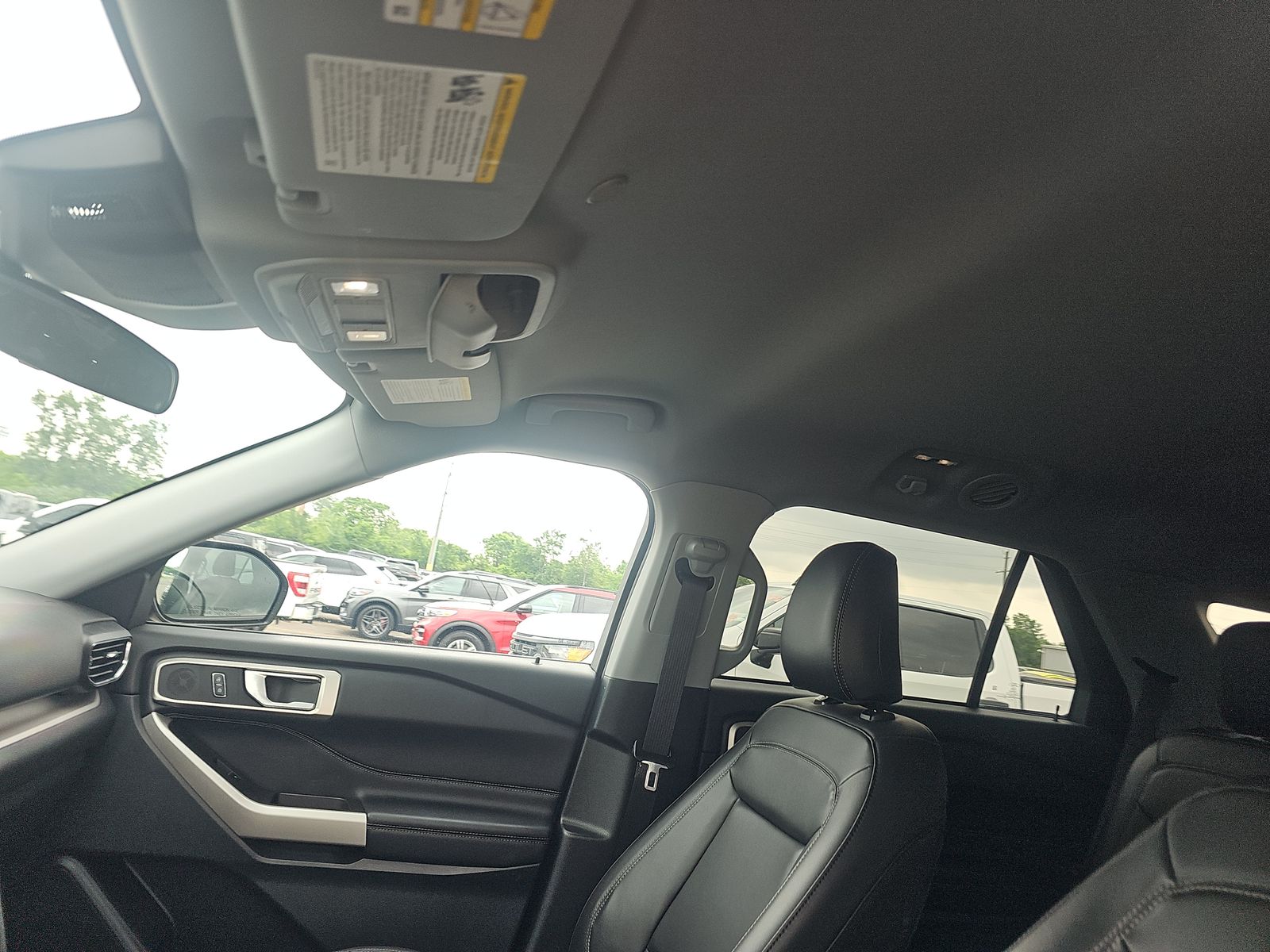 2024 Ford Explorer XLT AWD