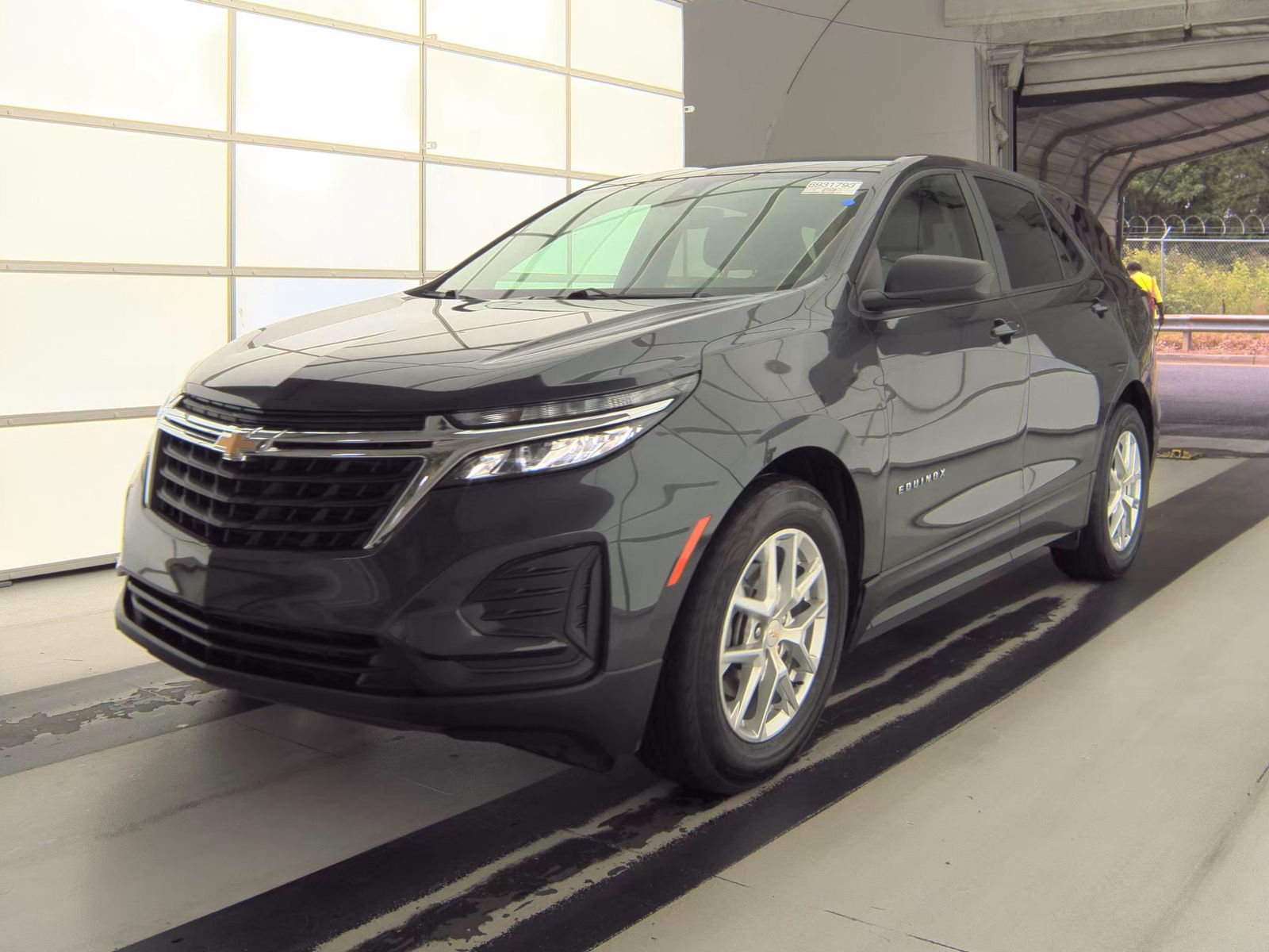 2022 Chevrolet Equinox LS FWD