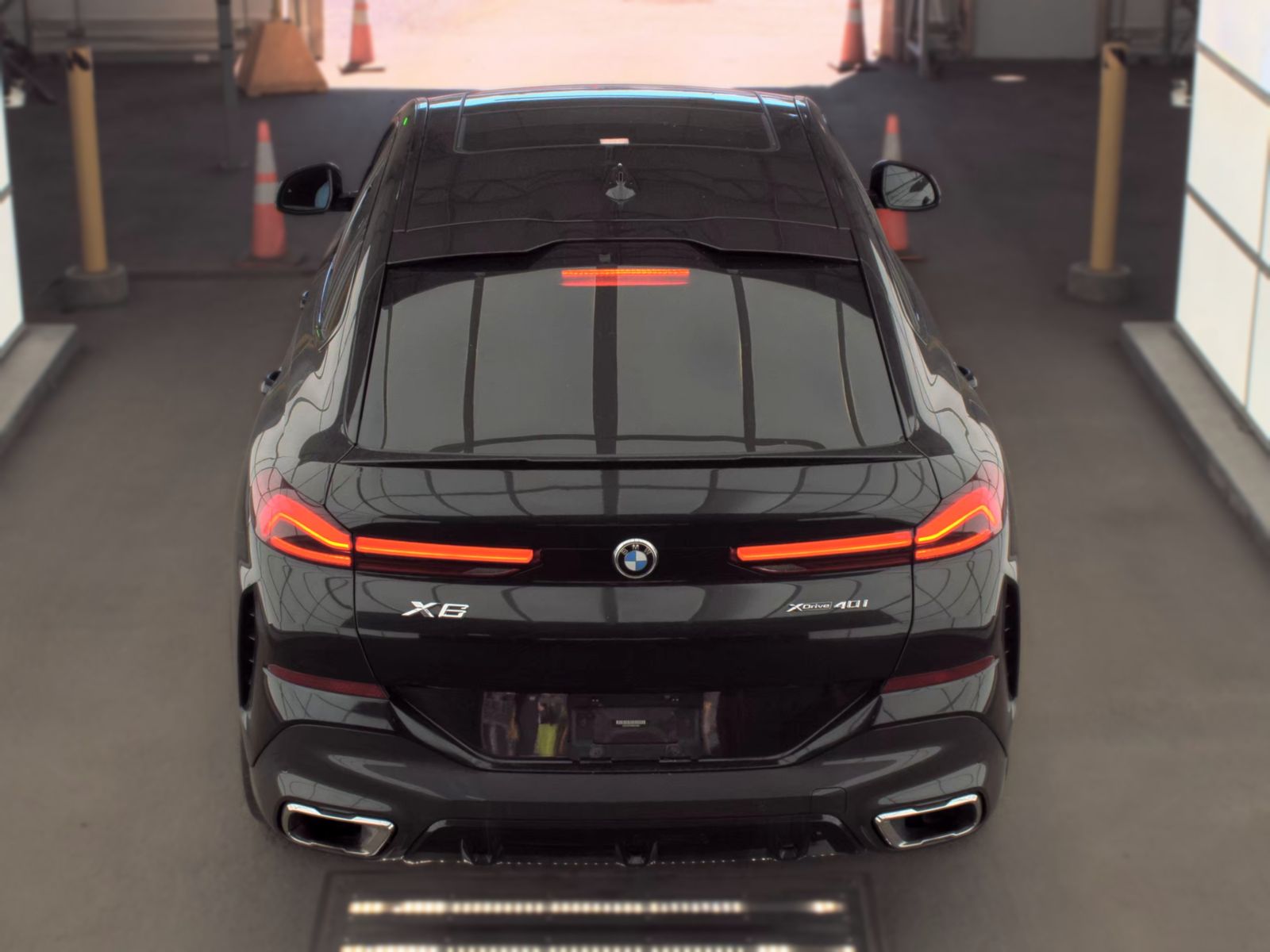 2021 BMW X6 xDrive40i AWD