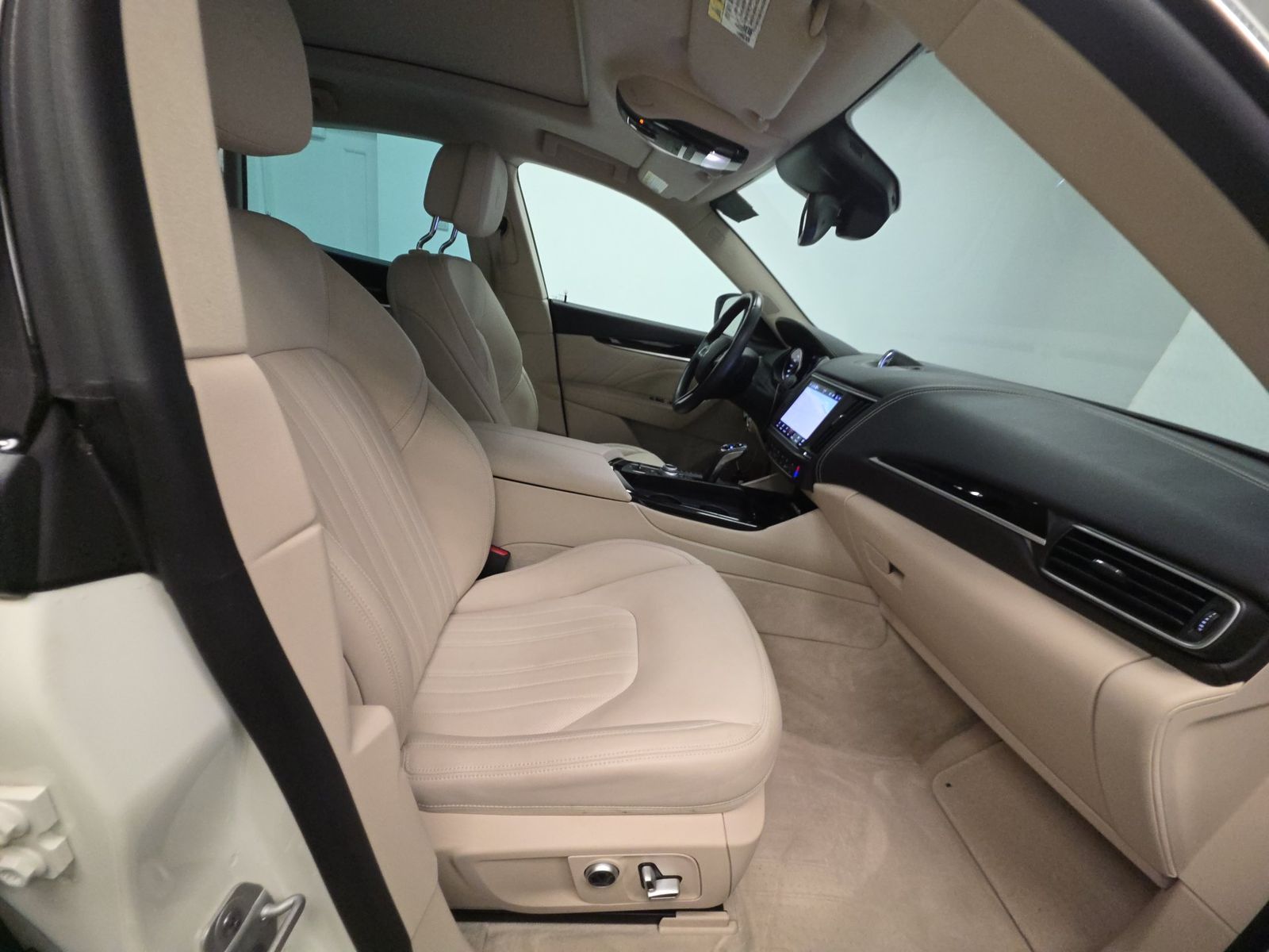 2022 Maserati Levante Modena FWD