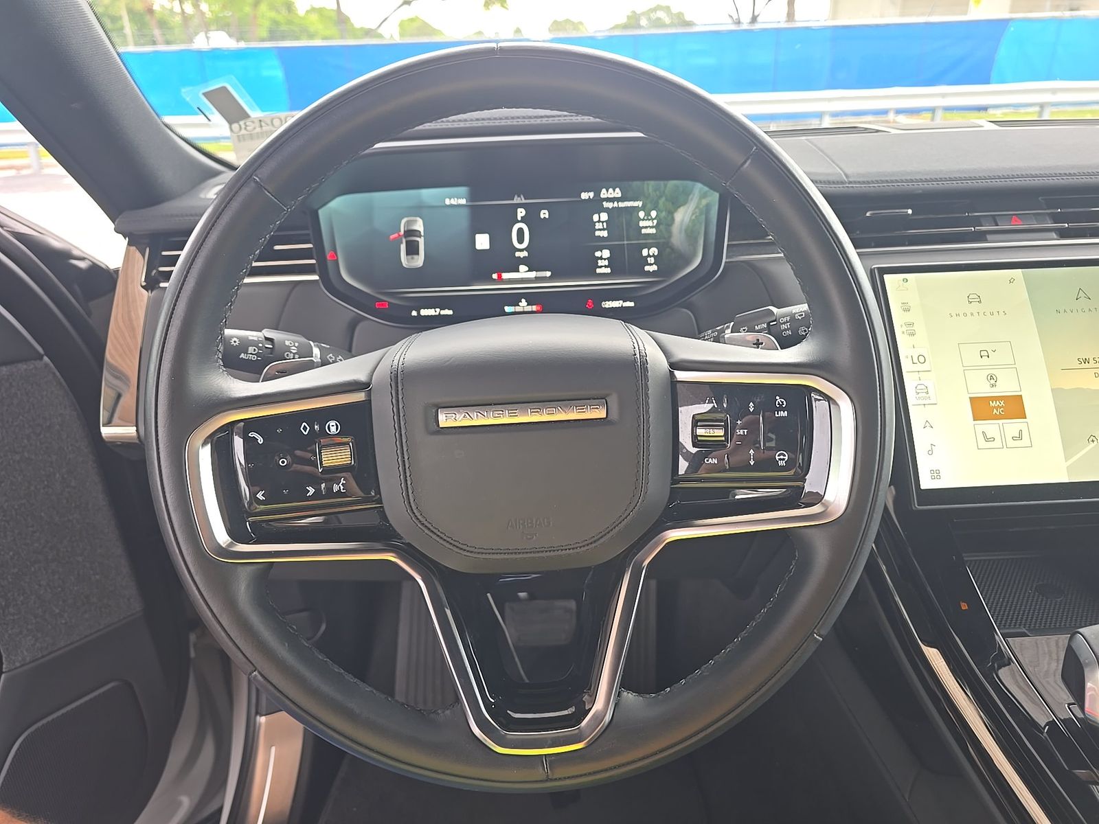 2025 Land Rover Range Rover Sport SE AWD