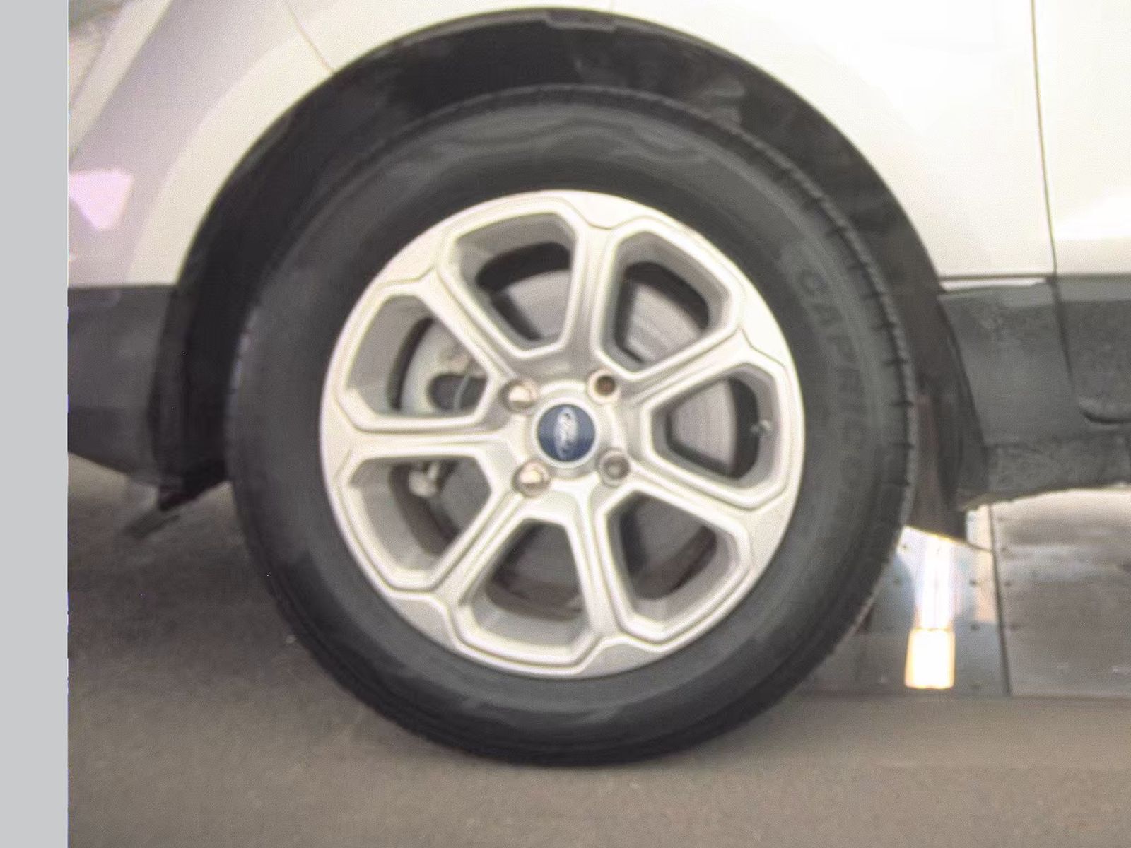 FORD ECOSPORT - 10