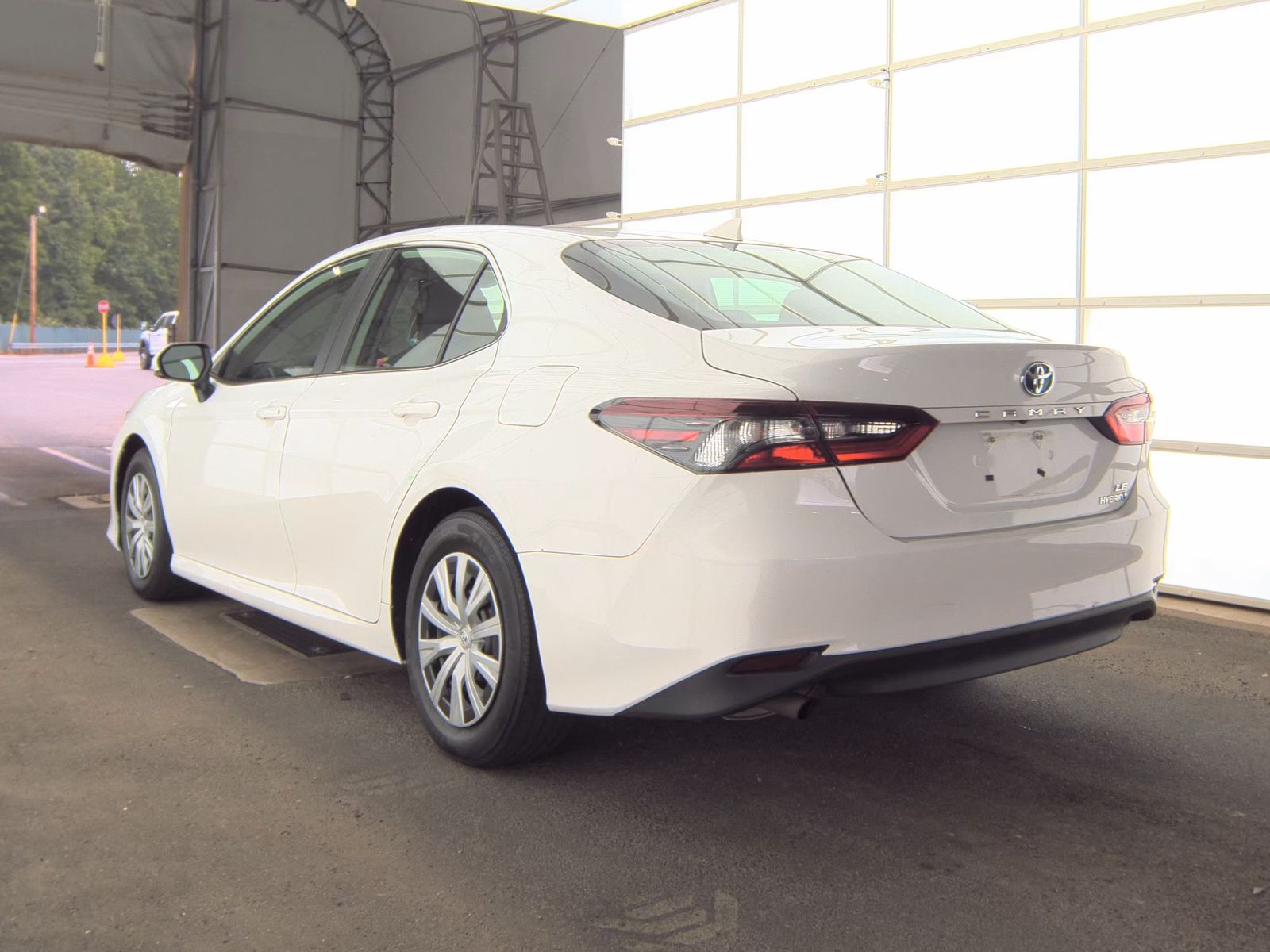 2023 Toyota Camry Hybrid LE FWD