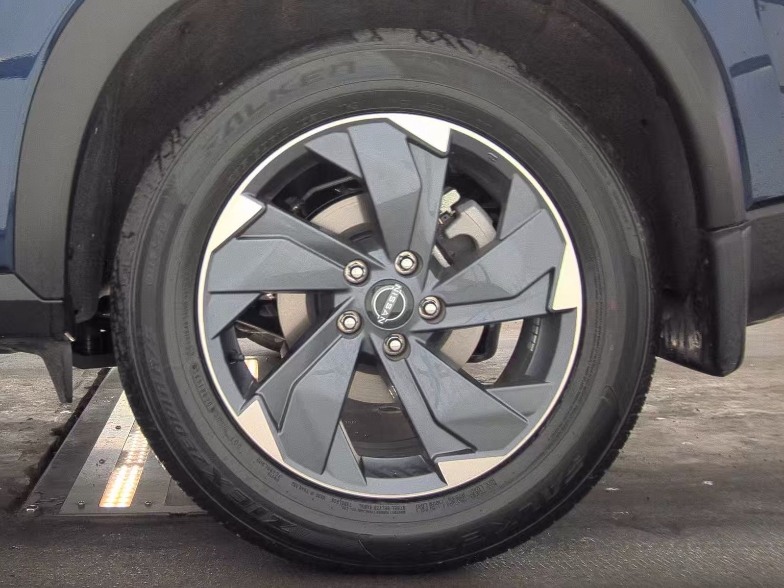 2026 Nissan Rogue SV FWD
