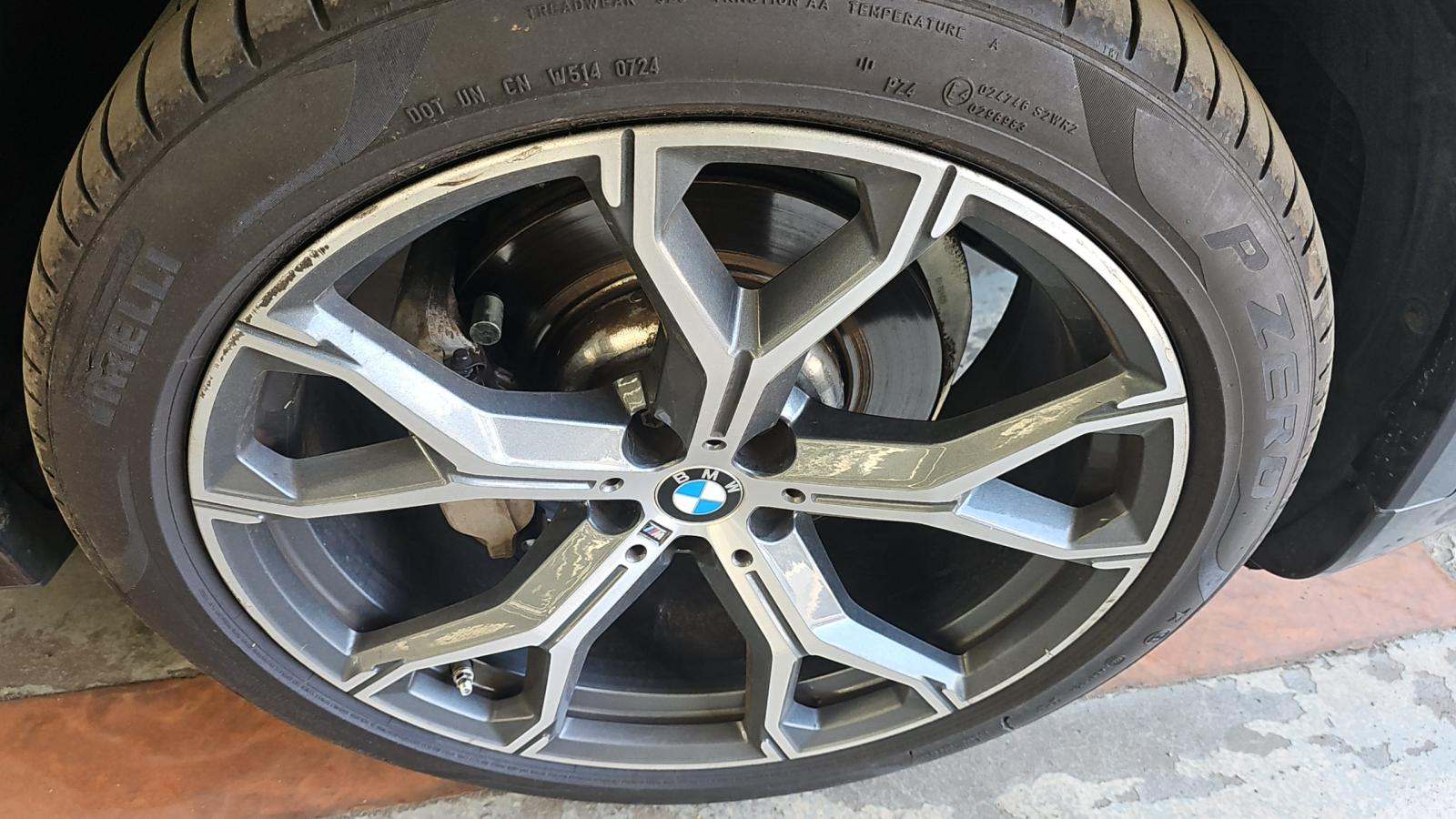 2021 BMW X6 xDrive40i AWD