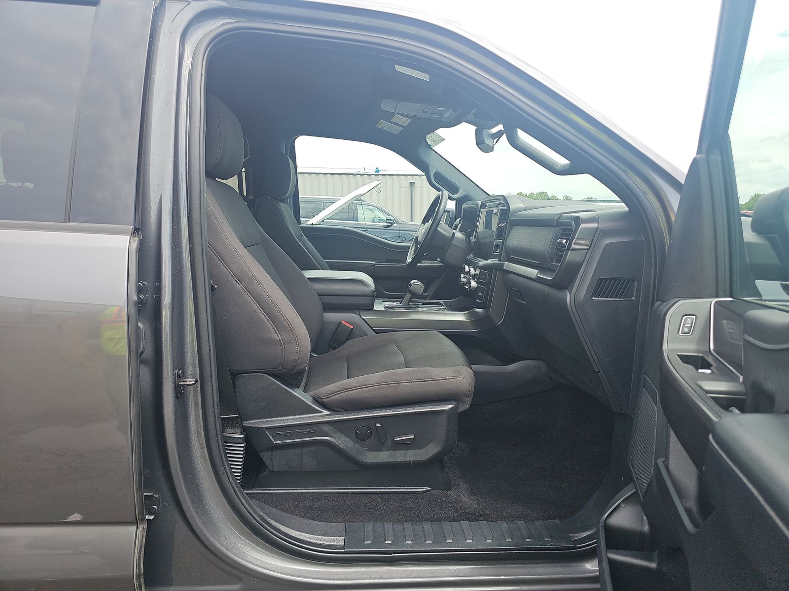 2024 Ford F-150 XLT AWD