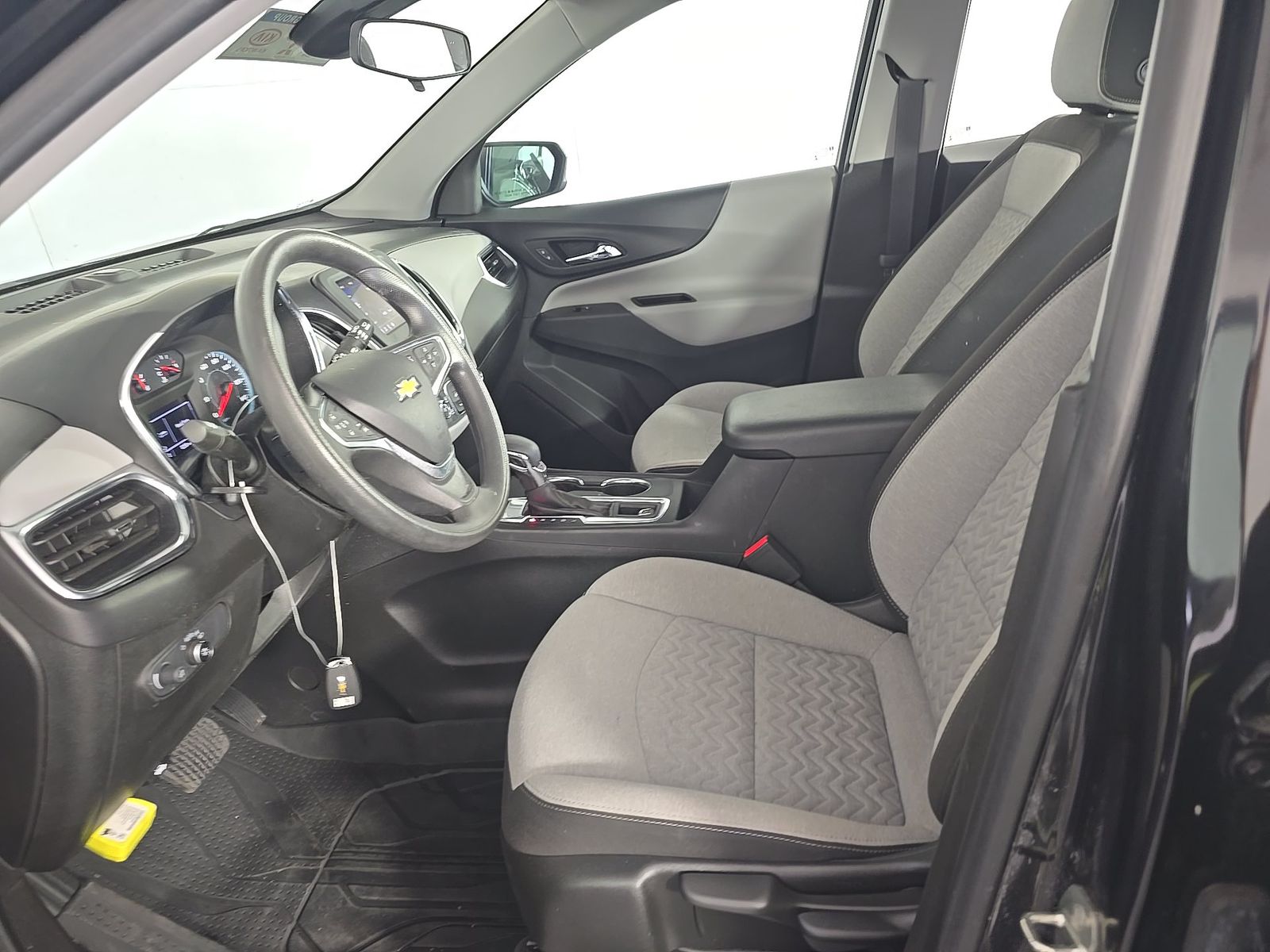 2022 Chevrolet Equinox LS AWD